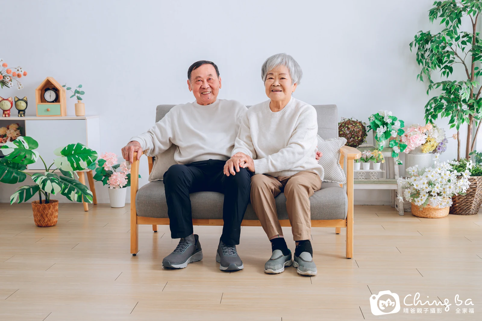 台中攝影棚的家族全家福紀念照