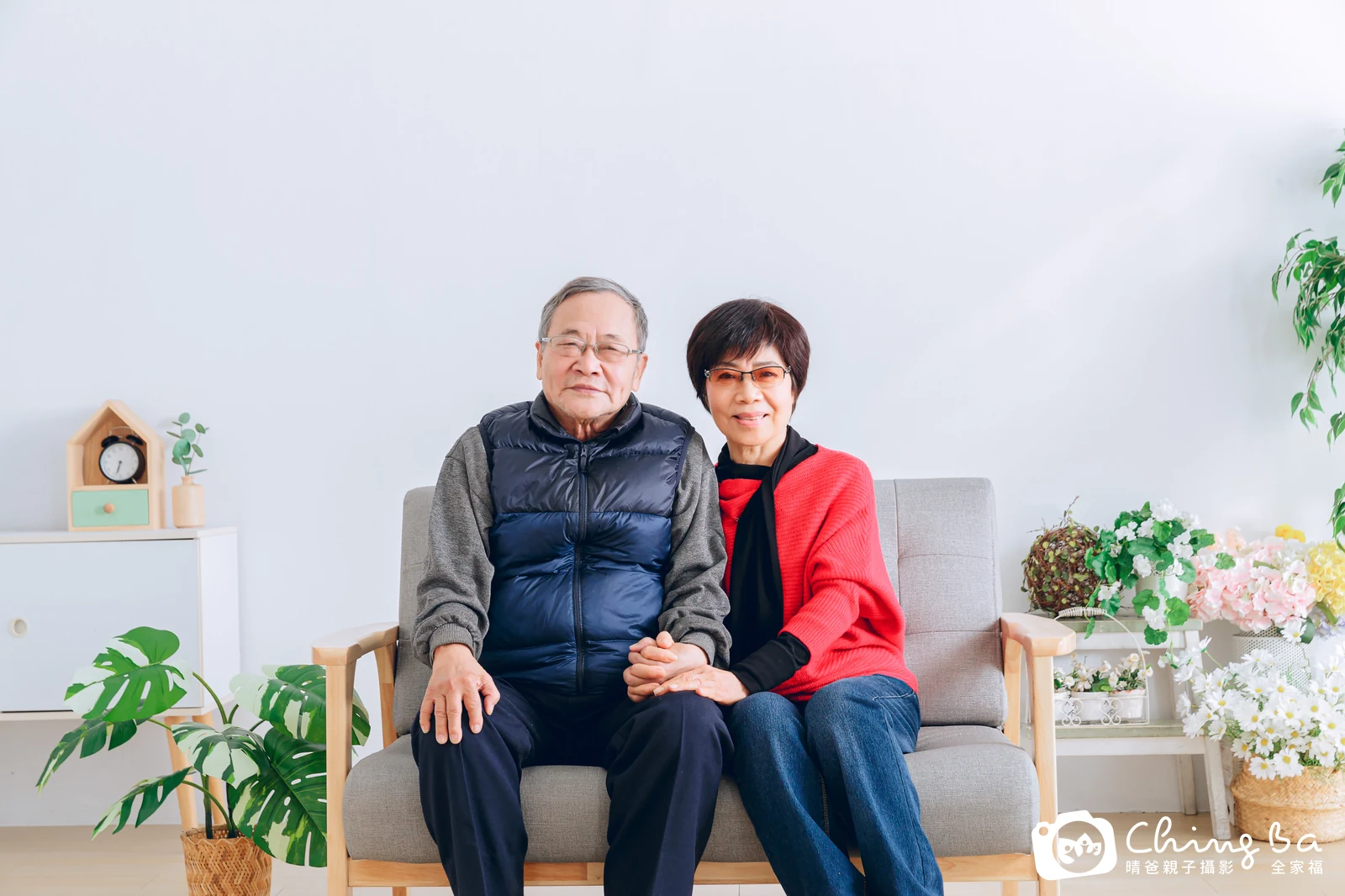 2023 年新春的家族全家福,7 大 2 小