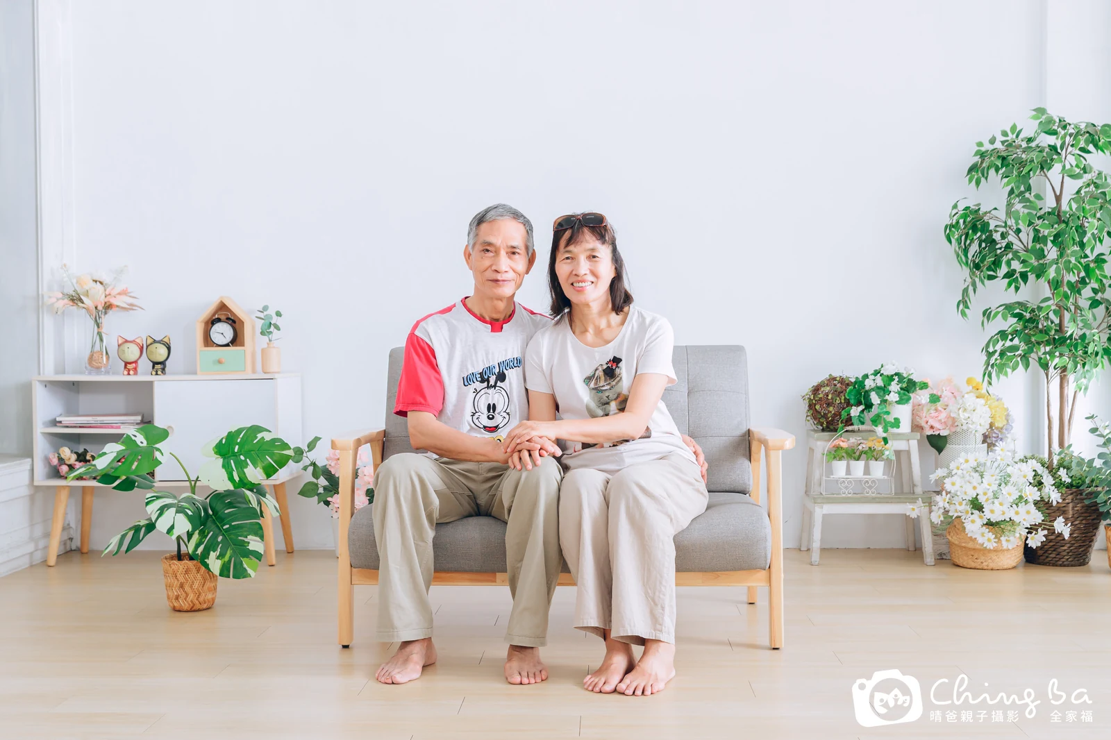 台中攝影棚的家族全家福紀念照