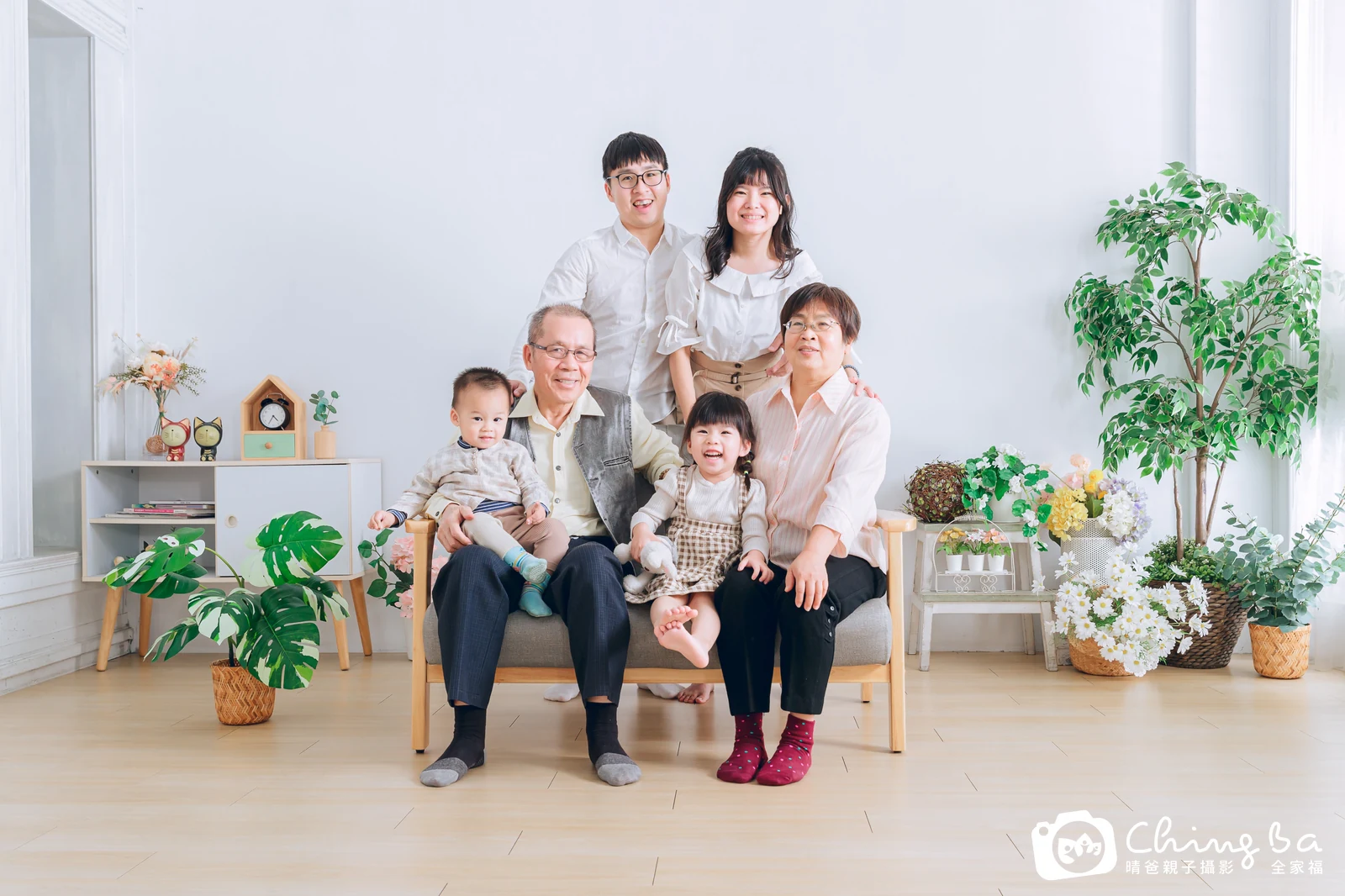 家族全家福作品｜2024 年冬季｜晴爸親子攝影