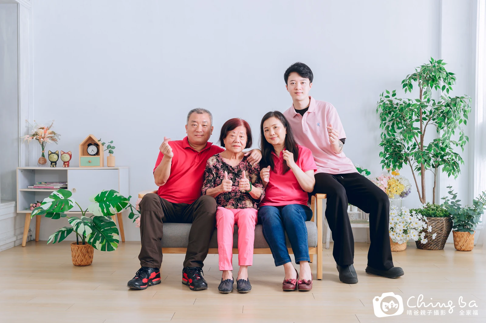 家族全家福作品｜2024 年春季｜晴爸親子攝影