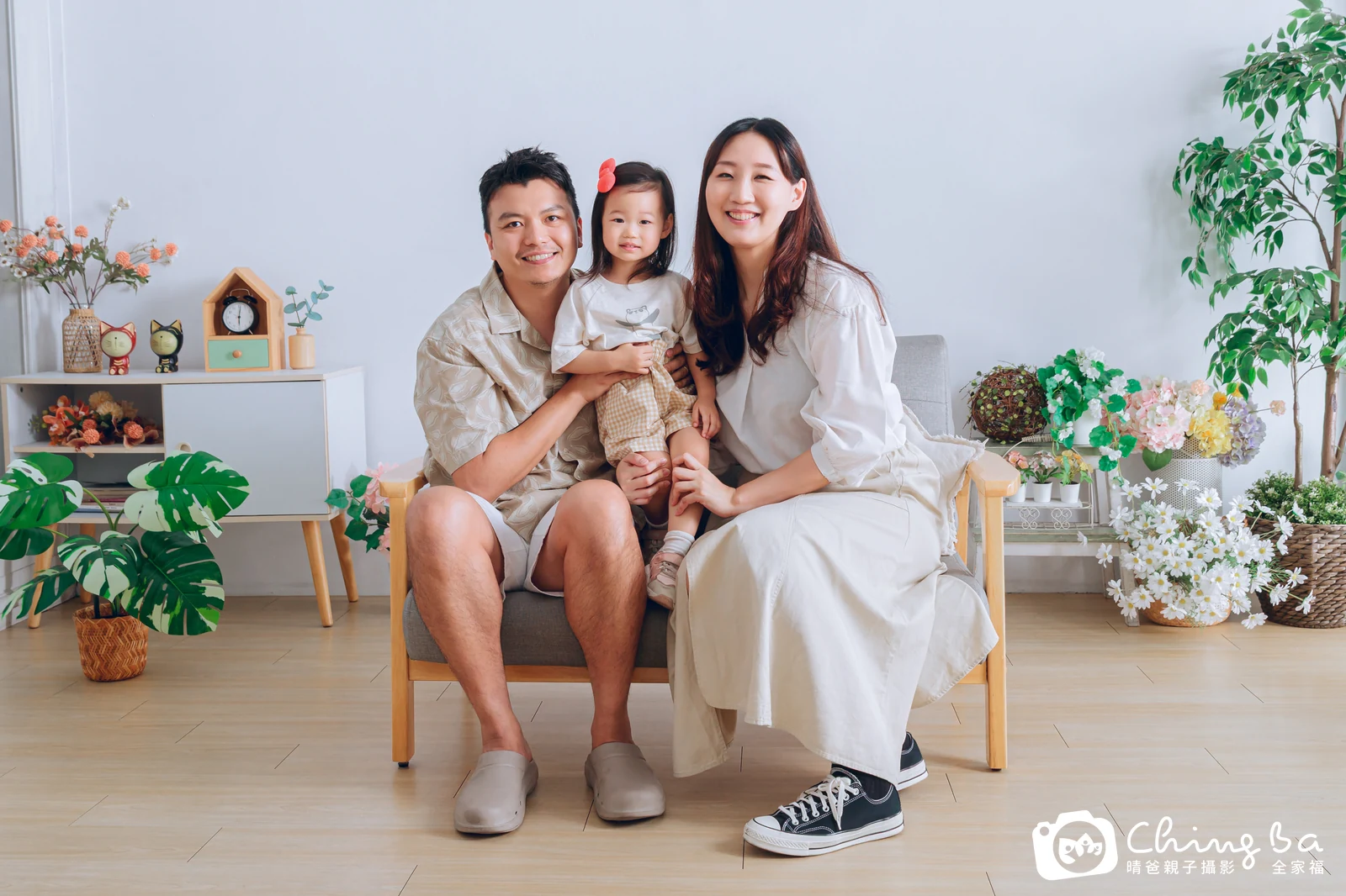 台中攝影棚的家族全家福紀念照
