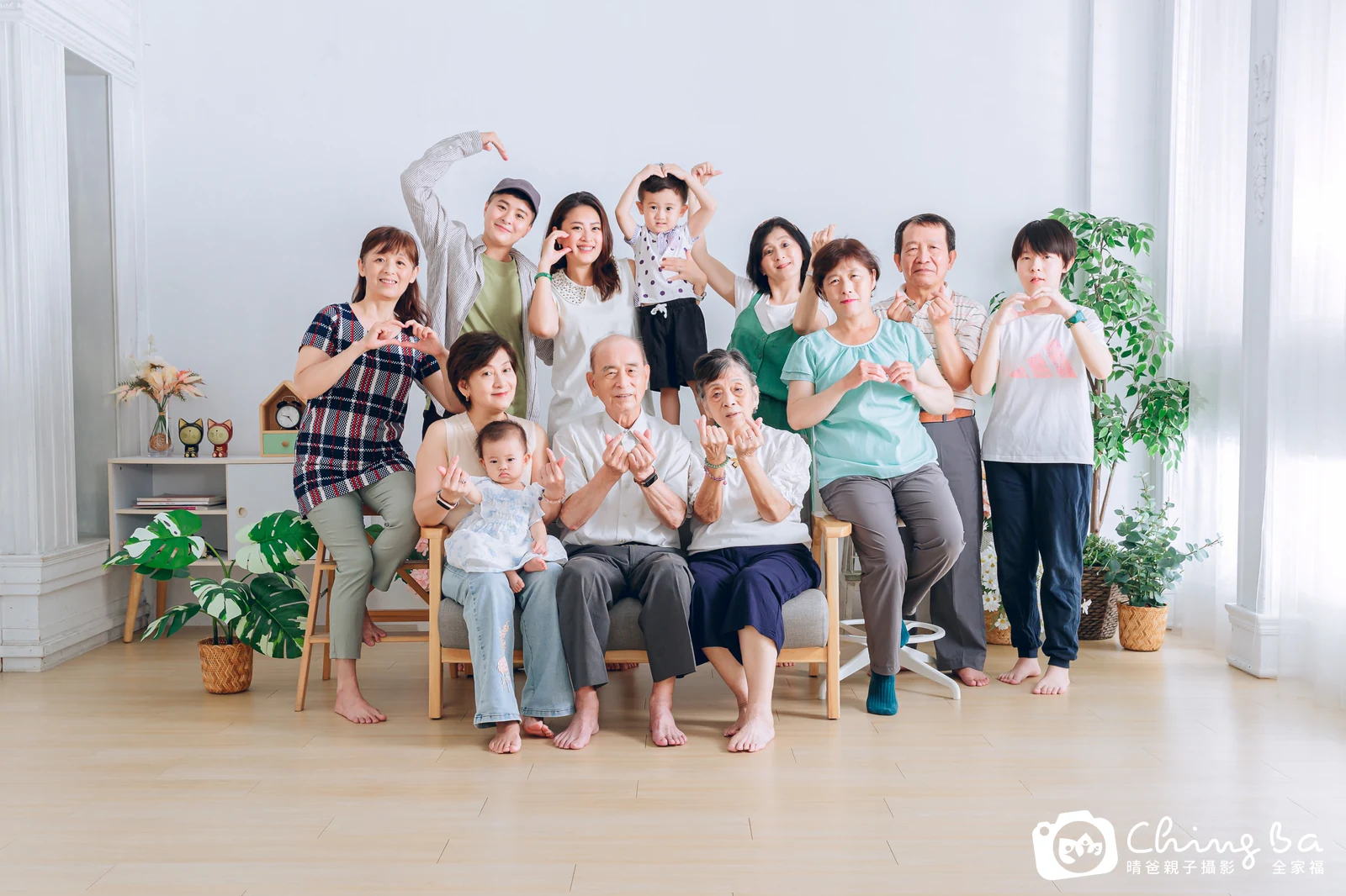 阿祖也在的四代同堂全家福｜台中家族全家福｜晴爸親子攝影