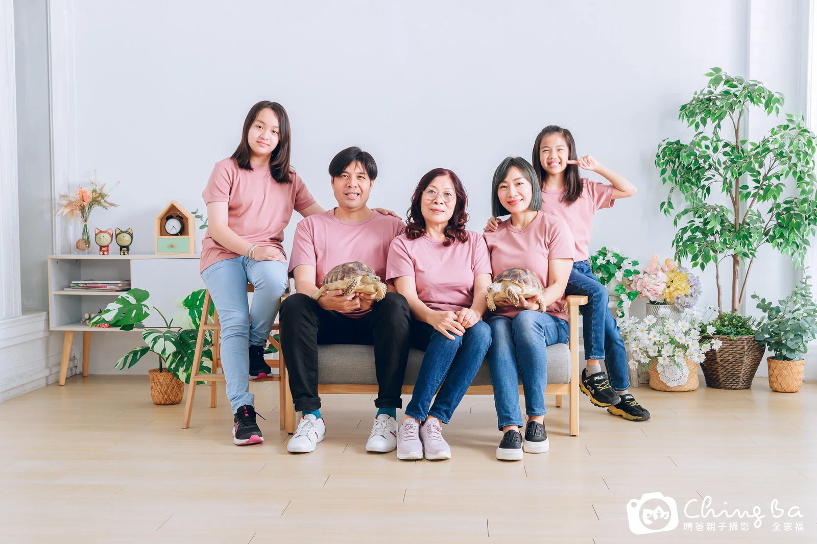 家族全家福作品｜2023 年冬季｜晴爸親子攝影