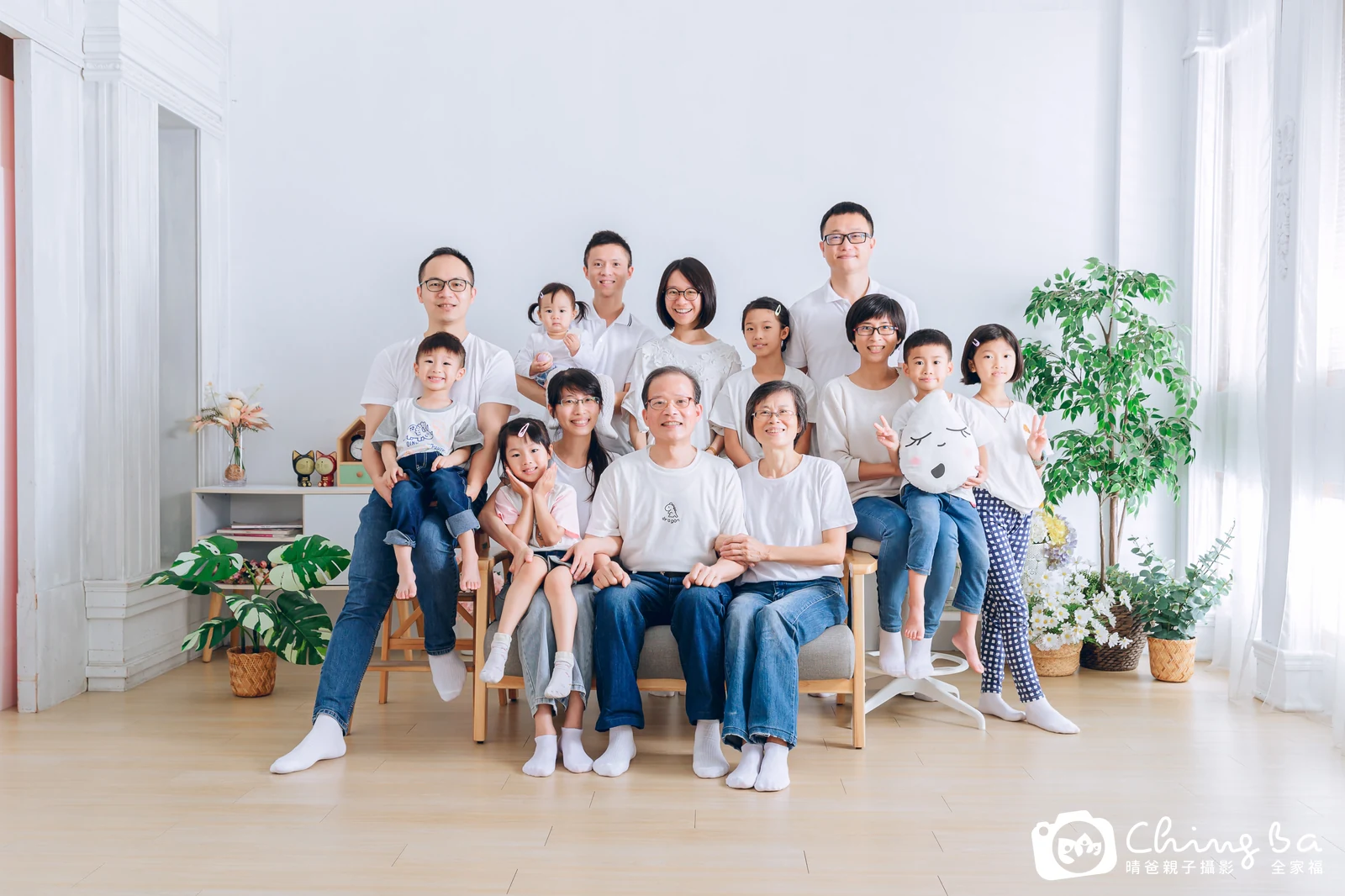 家族全家福作品｜2023 年母親節｜晴爸親子攝影