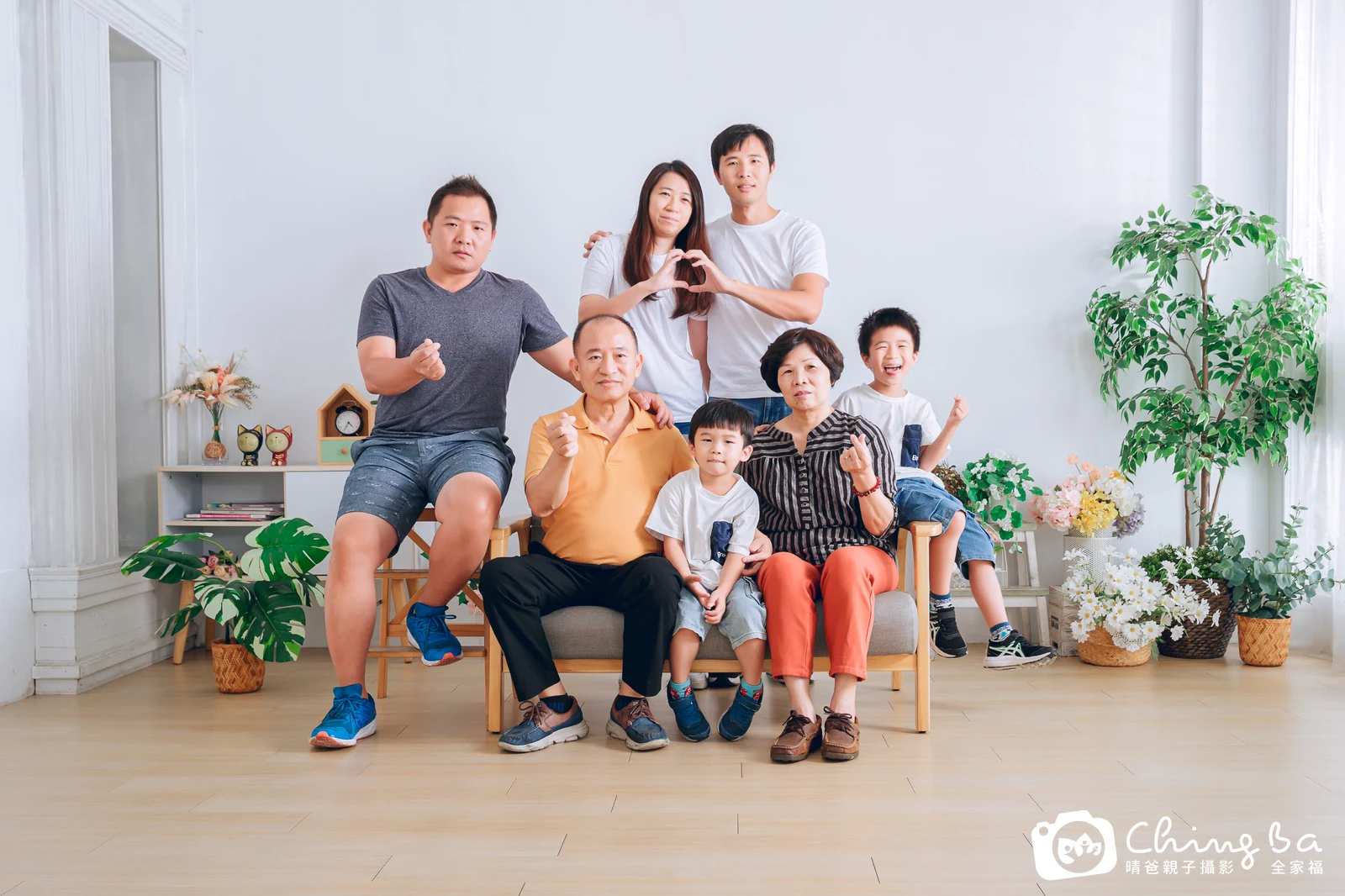 家族全家福作品｜2024 年母親節｜晴爸親子攝影