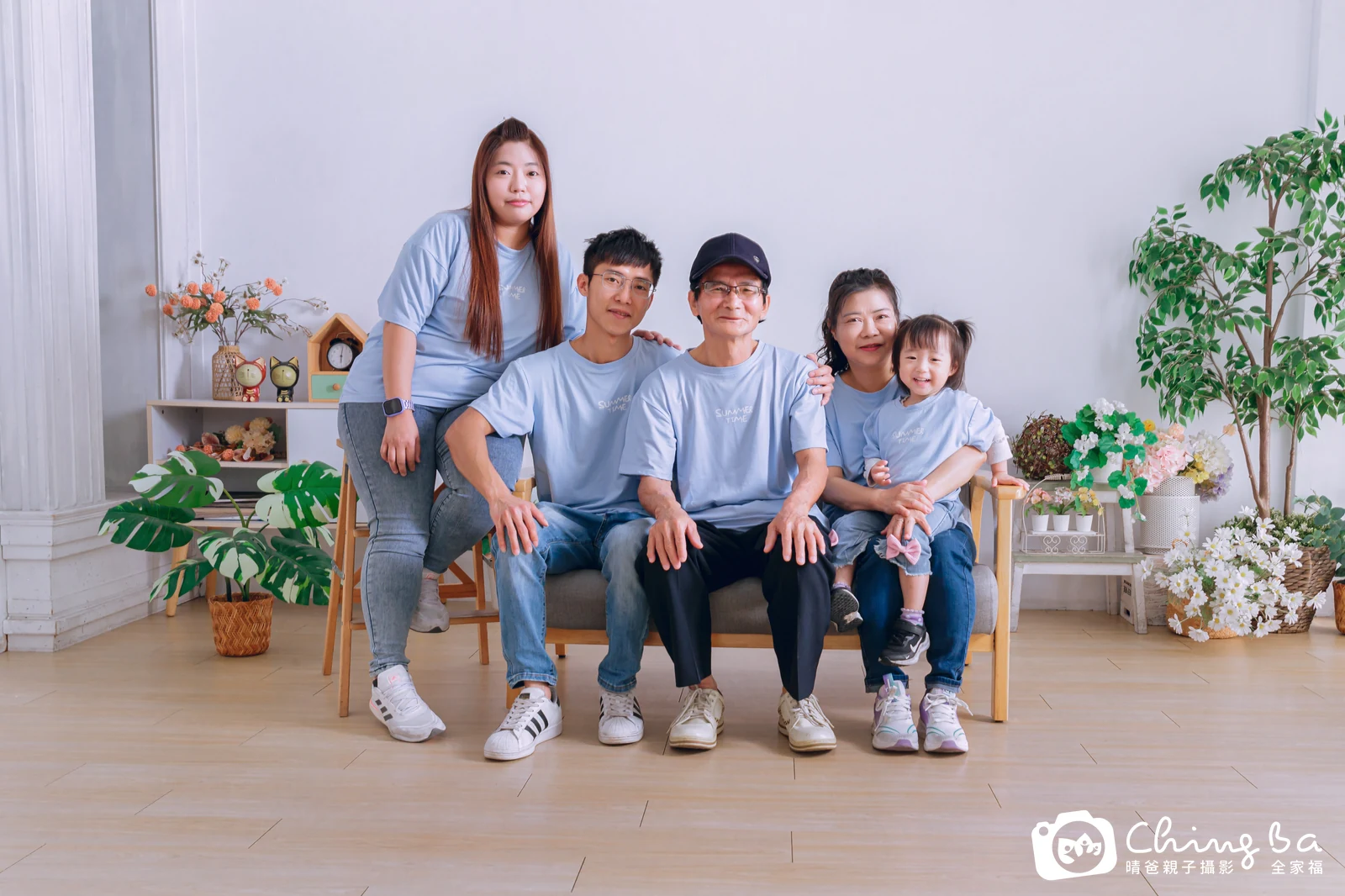 家族全家福作品|2026 年新春|晴爸親子攝影