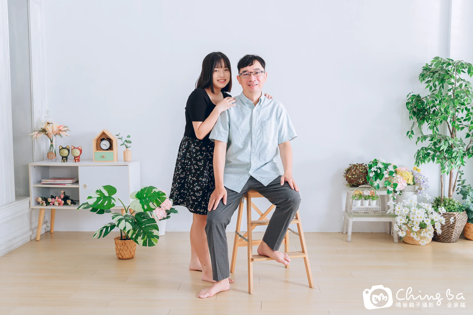 台中攝影棚的家族全家福紀念照