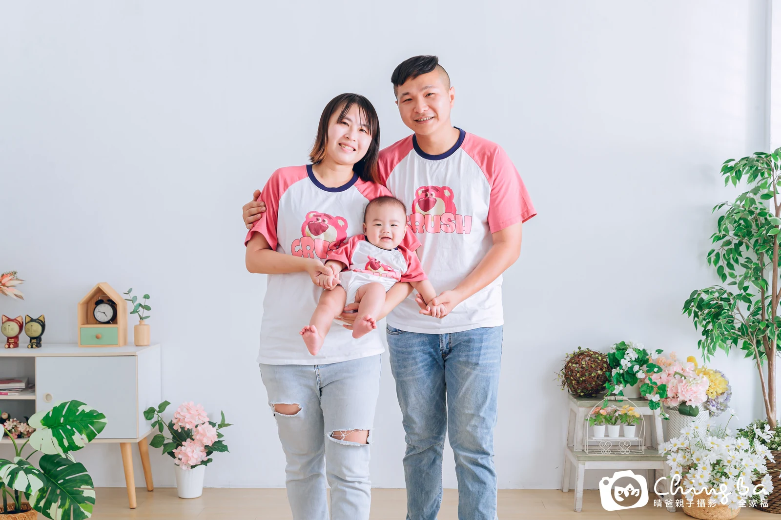 台中攝影棚的家族全家福紀念照