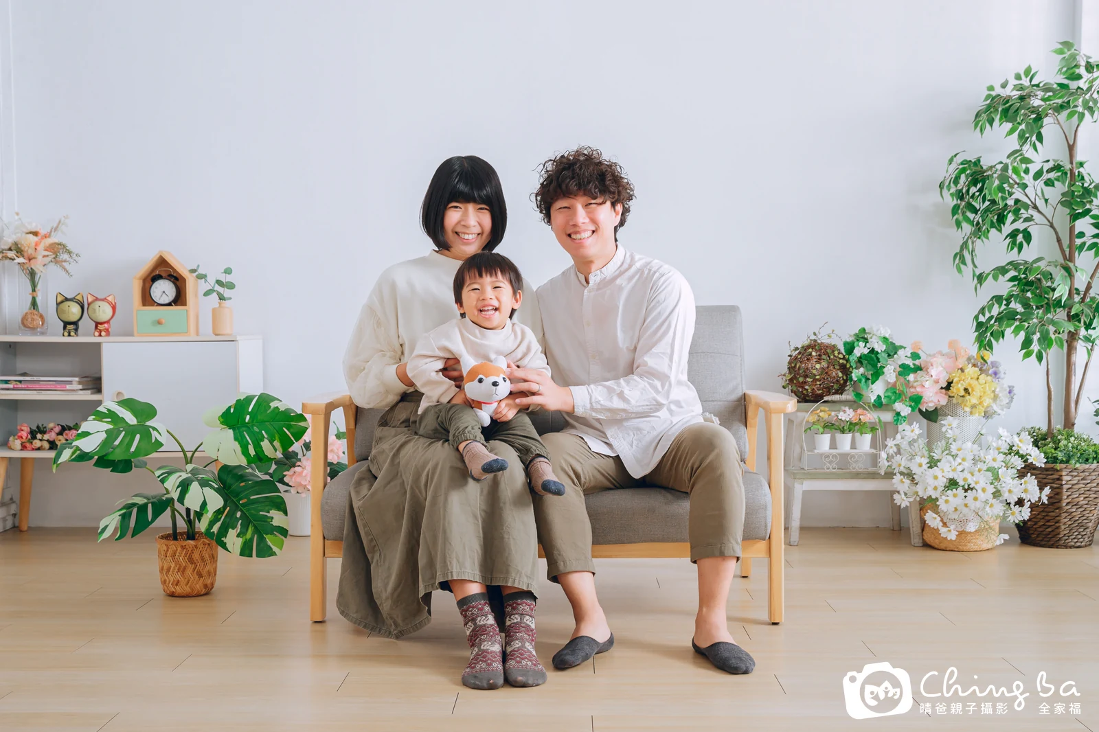 小家庭的全家福｜台中家族全家福｜晴爸親子攝影