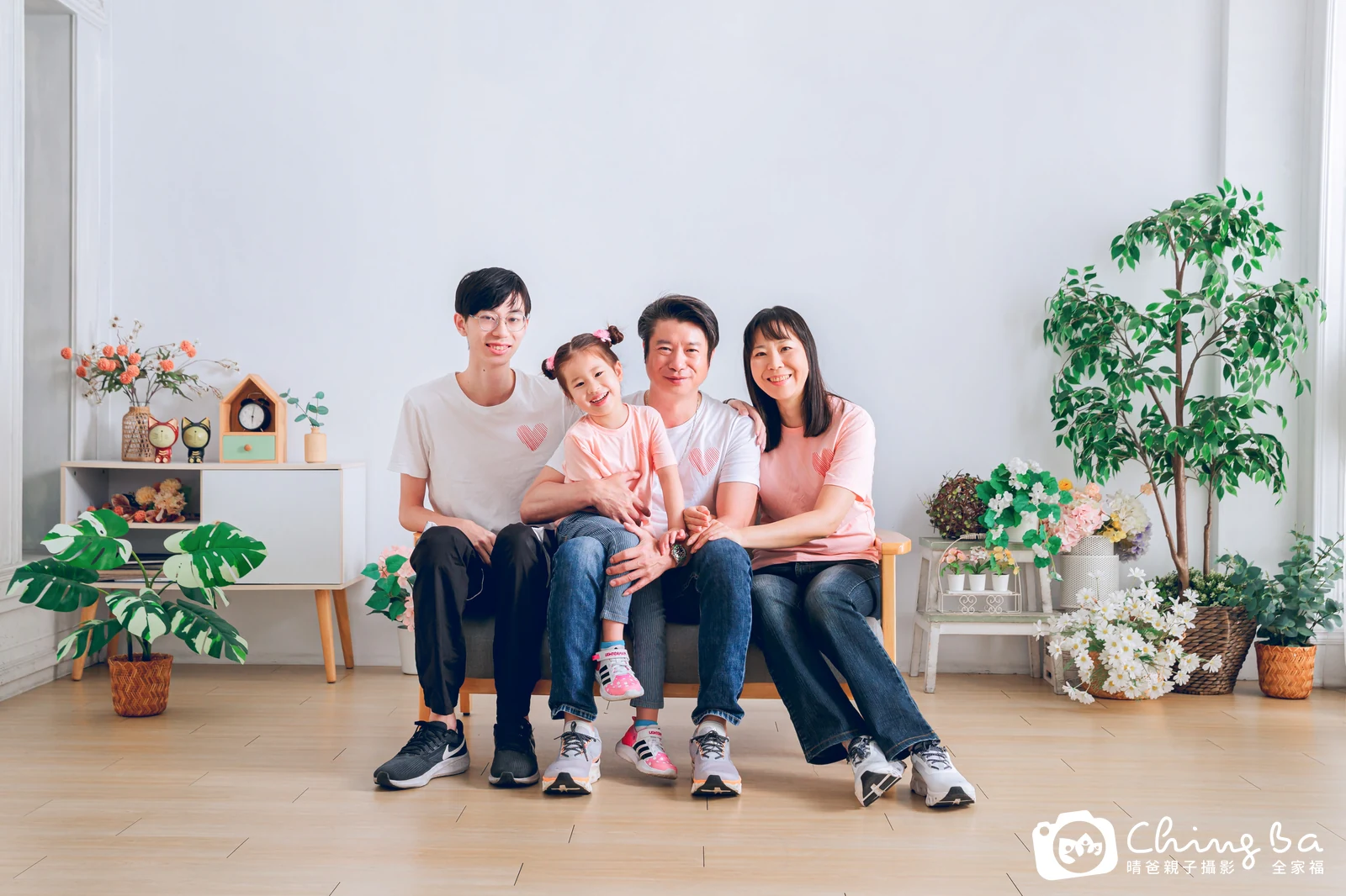 家族全家福作品｜2026 年新春｜晴爸親子攝影