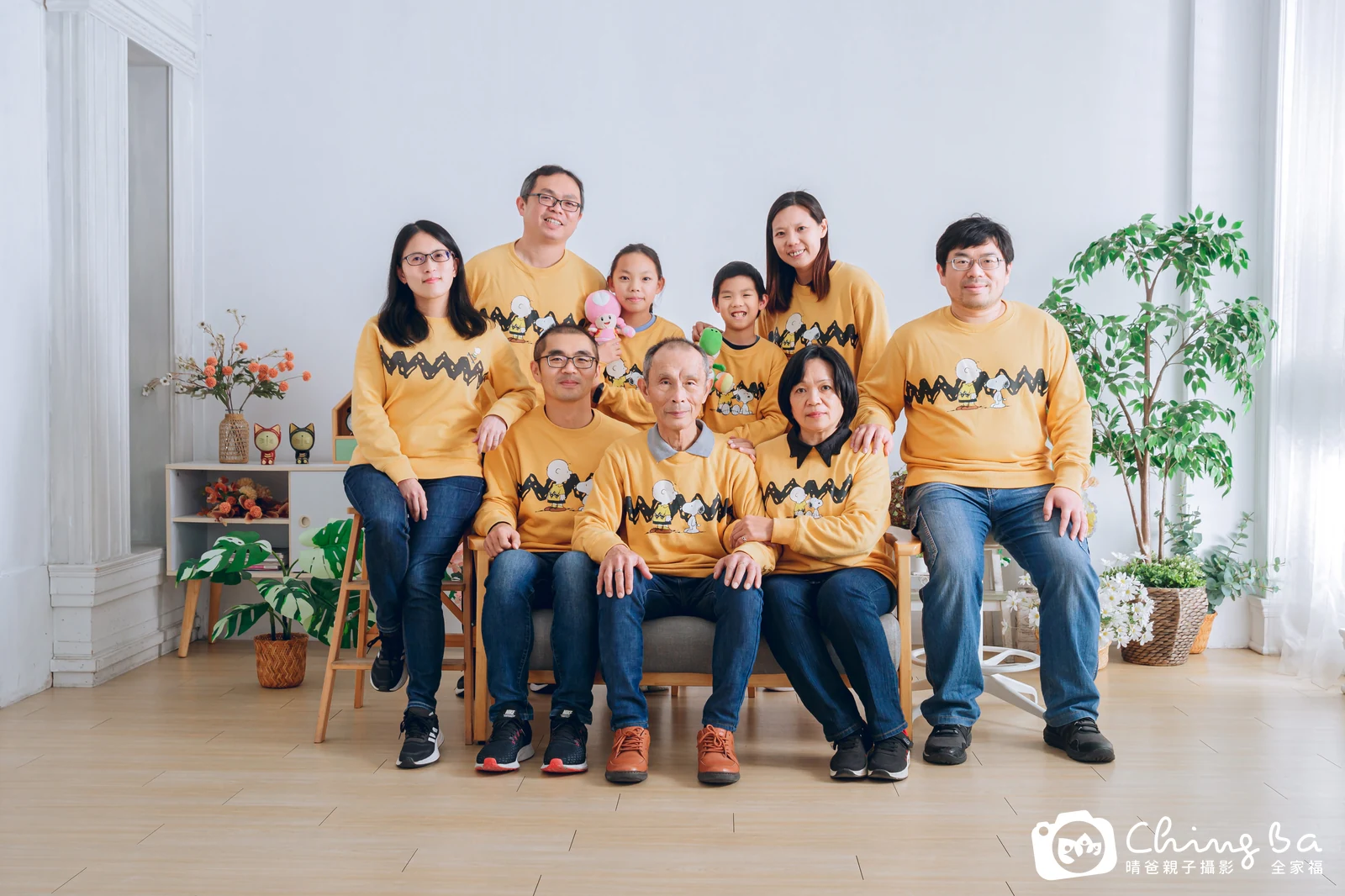 新春的三代同堂合照｜台中家族全家福｜晴爸親子攝影