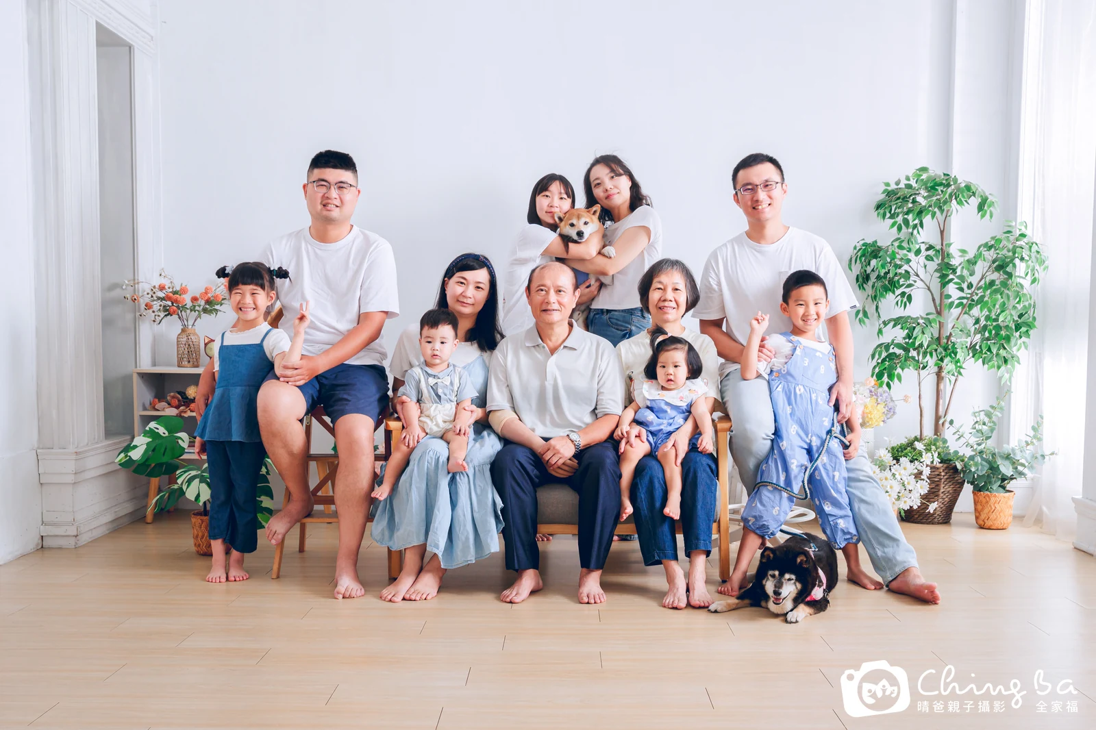 家族全家福作品|2025 年夏季|晴爸親子攝影