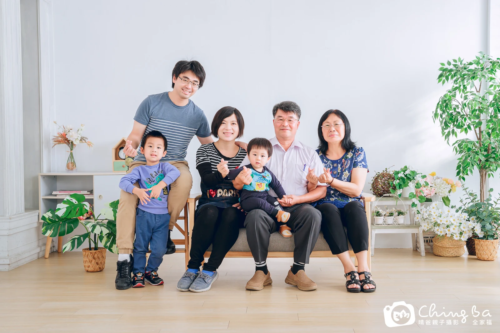 家族全家福作品｜2022 年冬季｜晴爸親子攝影