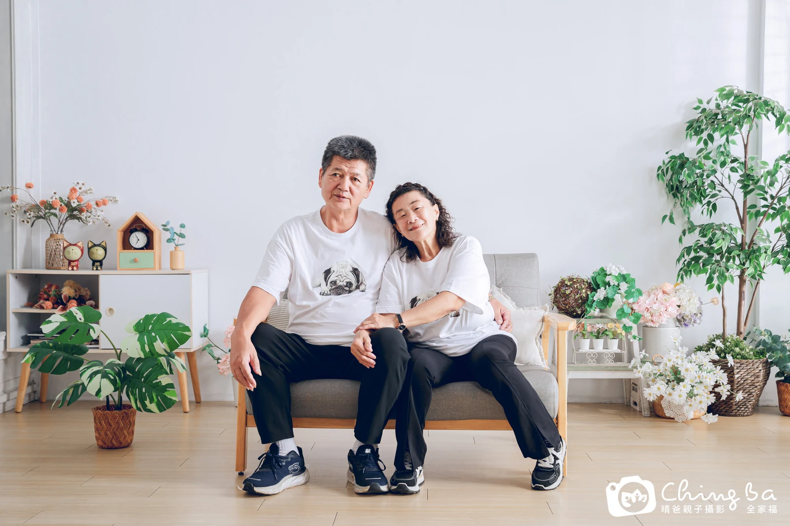 台中攝影棚的家族全家福紀念照