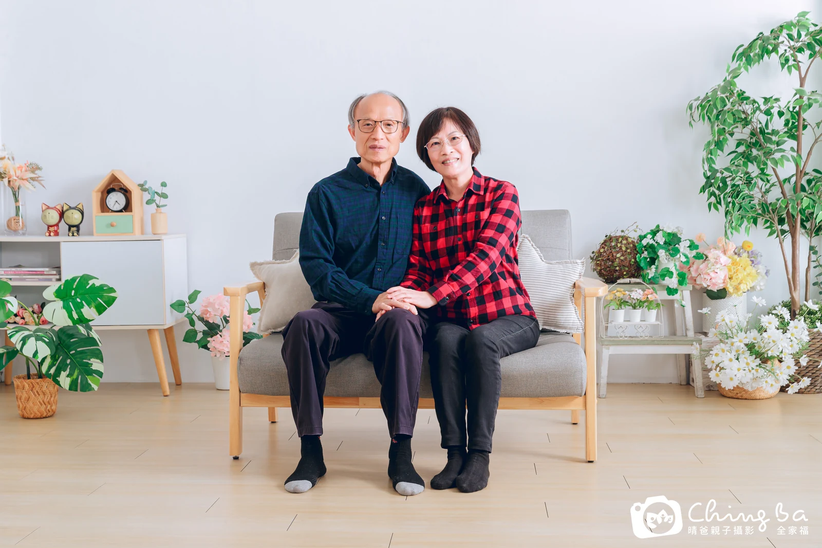 台中攝影棚的家族全家福紀念照
