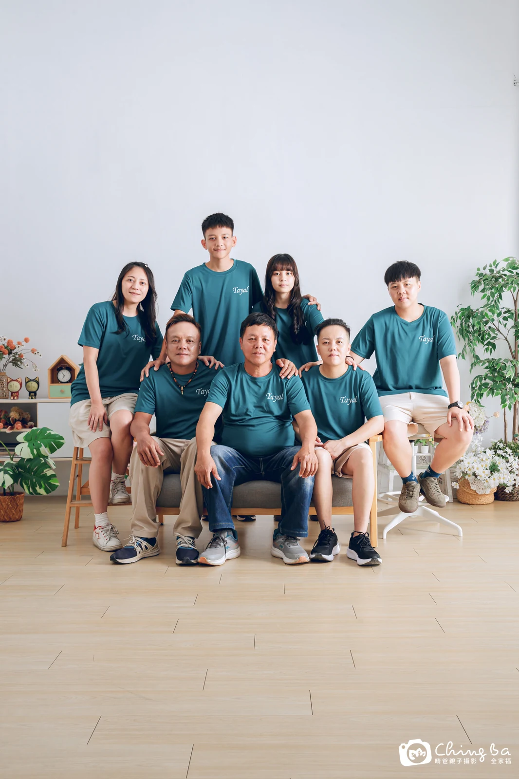 2026 年夏季的家族全家福,11 大 1 小