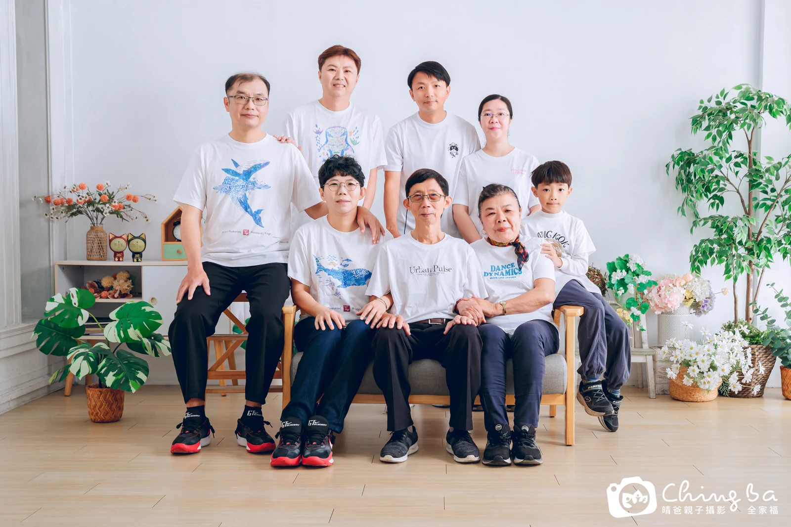 家族全家福作品|2025 年冬季|晴爸親子攝影