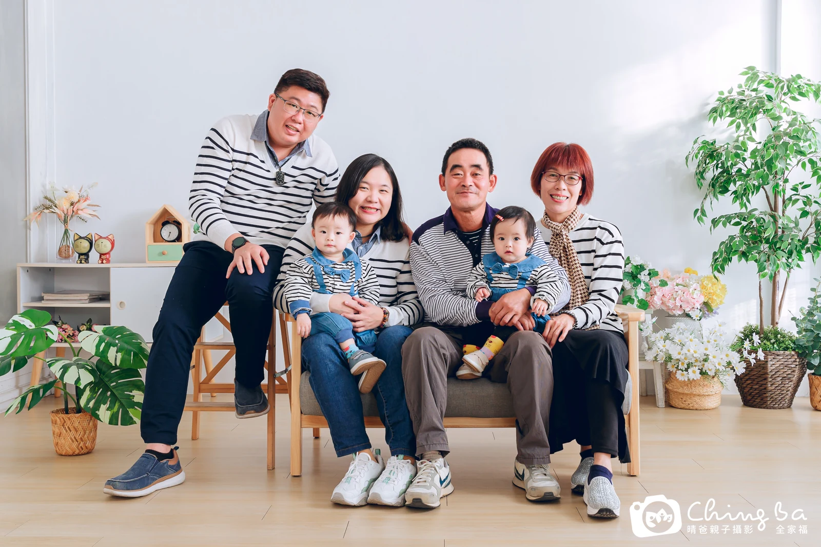 家族全家福作品|2023 年新春|晴爸親子攝影
