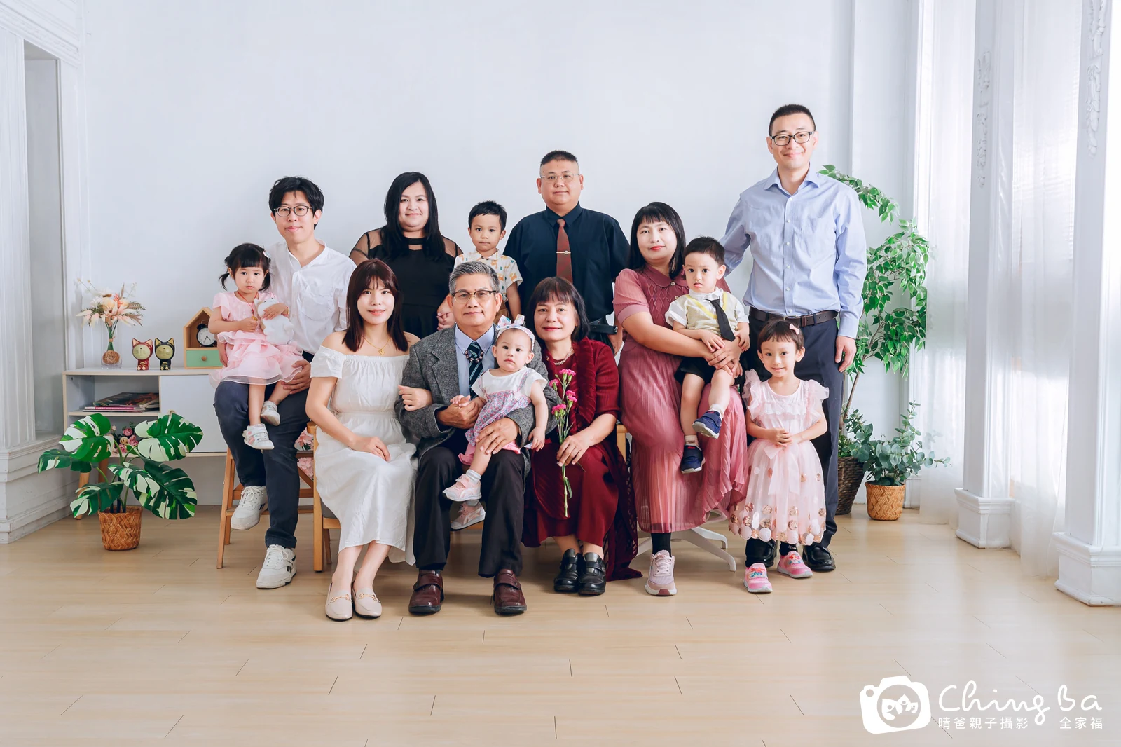 家族全家福作品｜2024 年母親節｜晴爸親子攝影