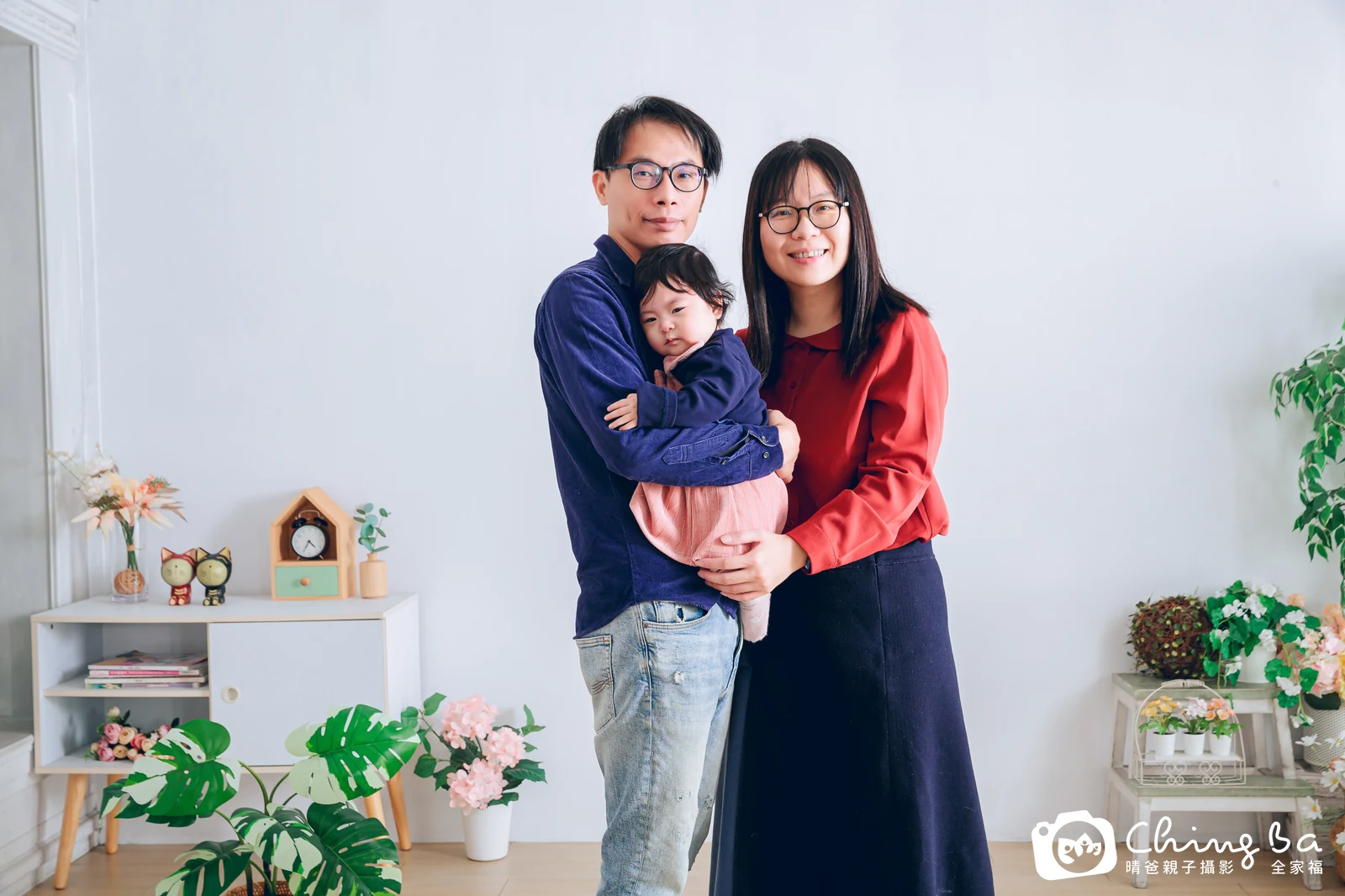 台中攝影棚的家族全家福紀念照
