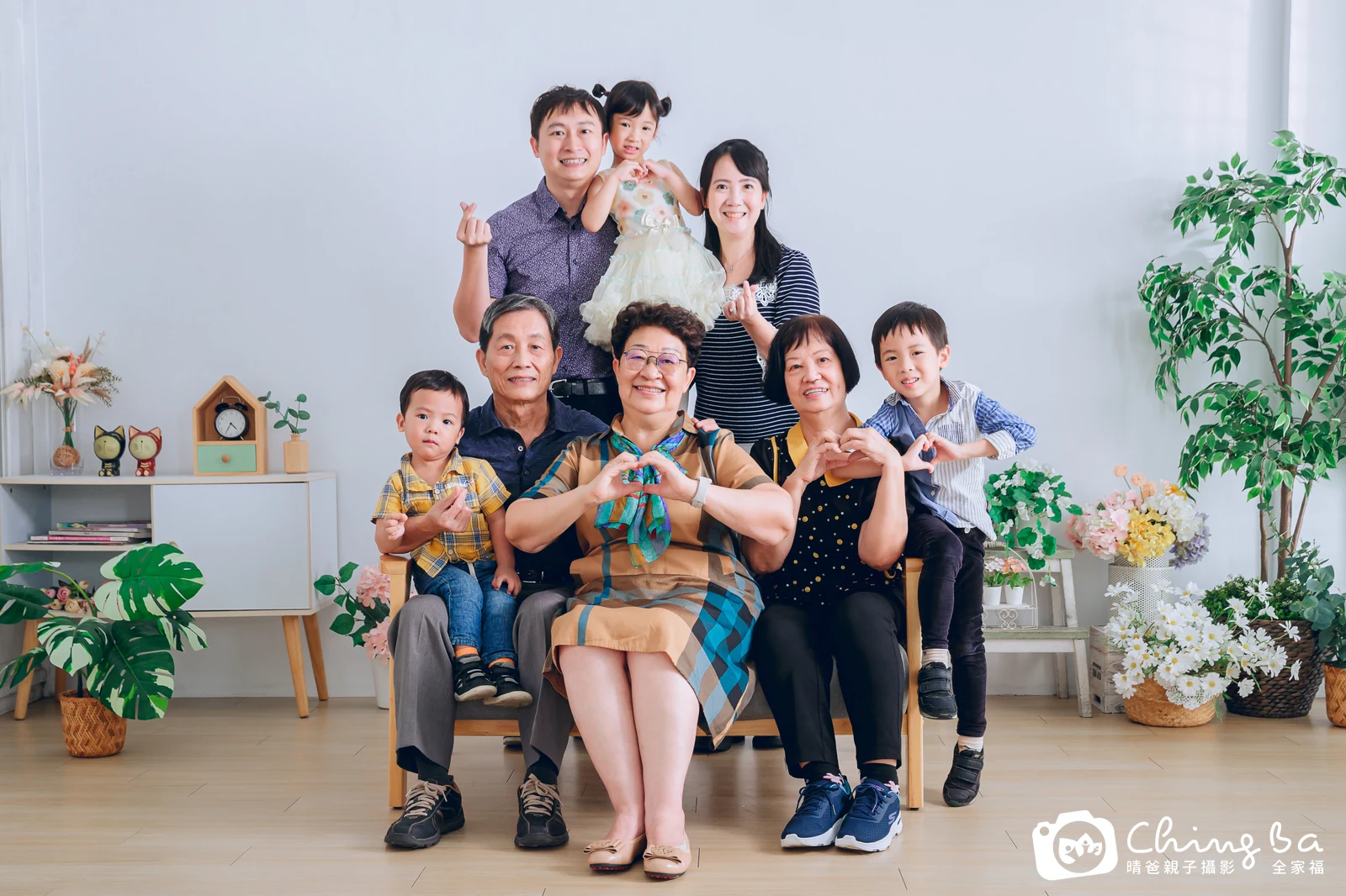 家族全家福作品｜2024 年母親節｜晴爸親子攝影