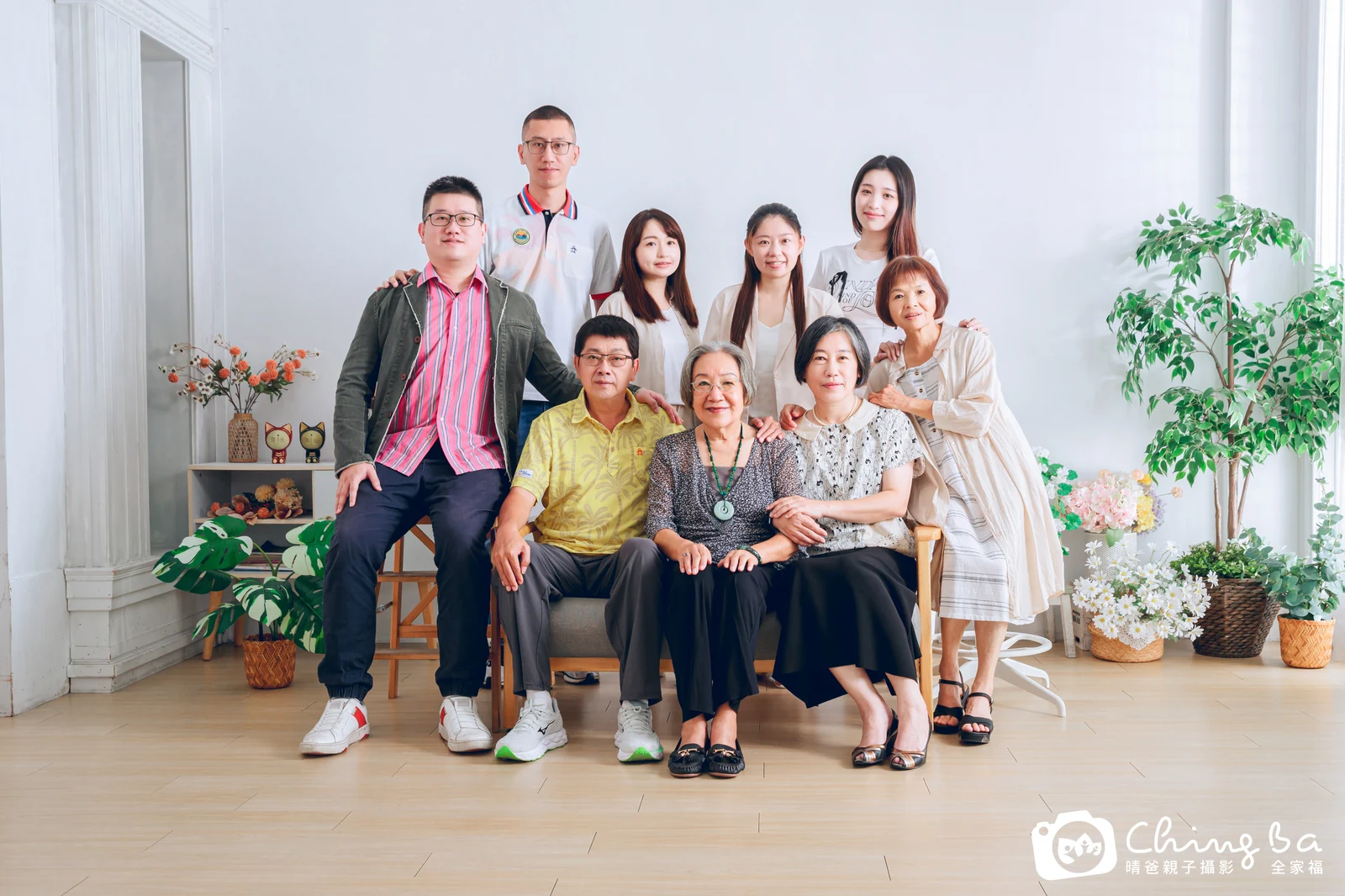 家族全家福作品|2025 年夏季|晴爸親子攝影