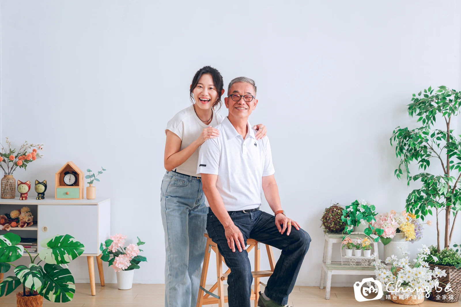 台中攝影棚的家族全家福紀念照