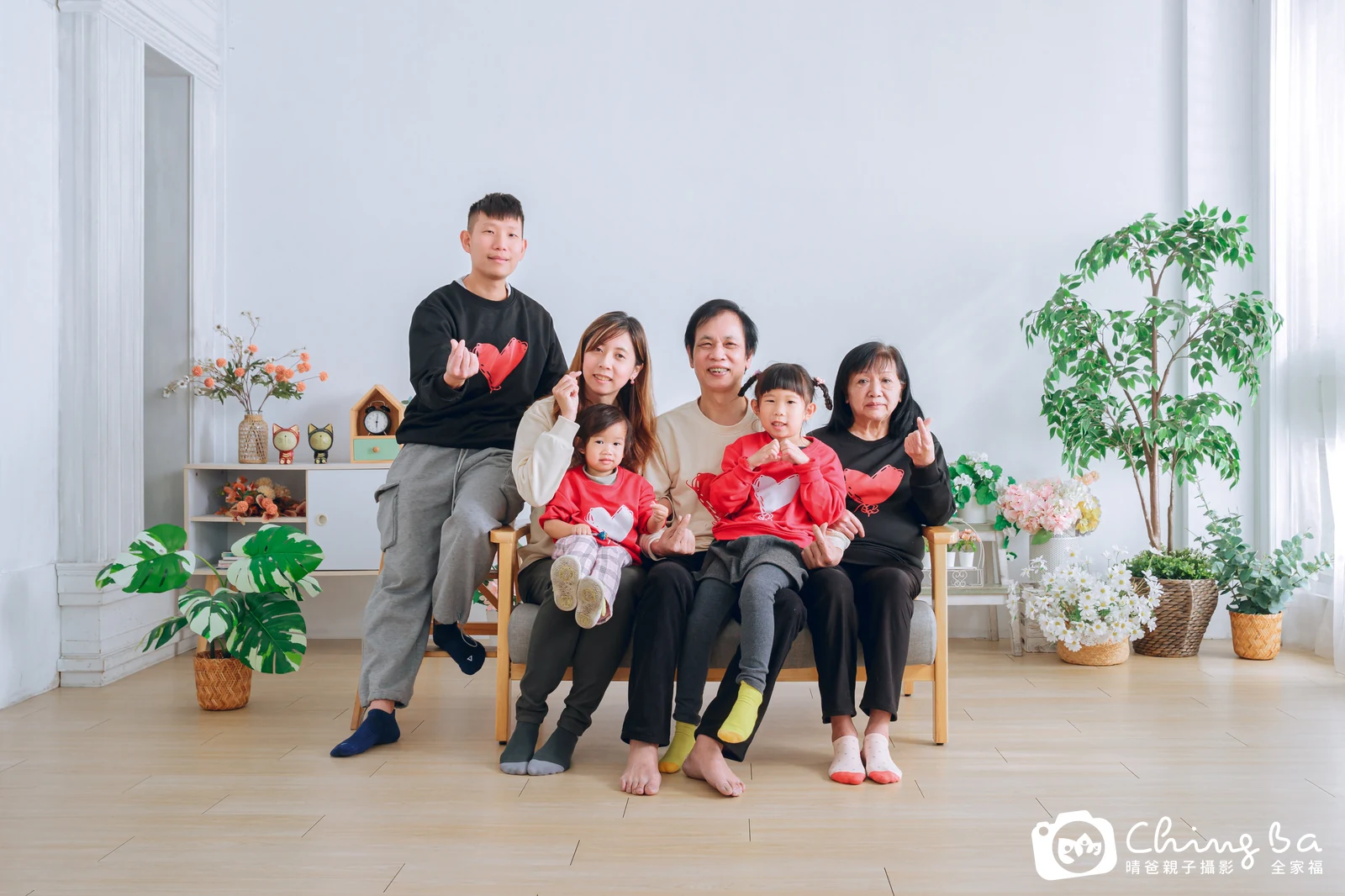 一家人的新春全家福｜台中家族全家福｜晴爸親子攝影