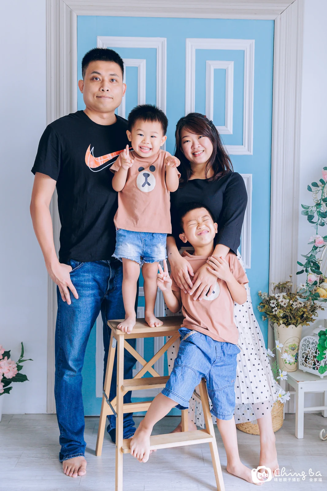 棚內親子寫真作品照｜2023 年夏季｜晴爸親子攝影