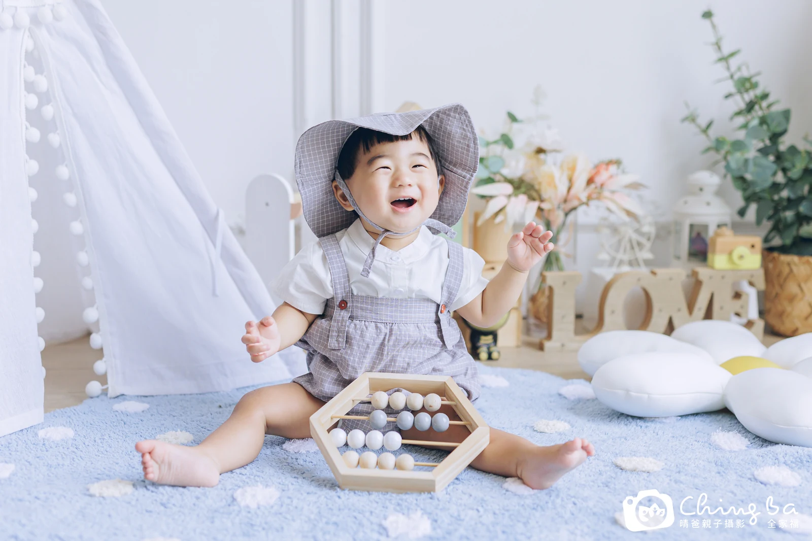 棚內親子寫真作品照｜2023 年夏季｜晴爸親子攝影