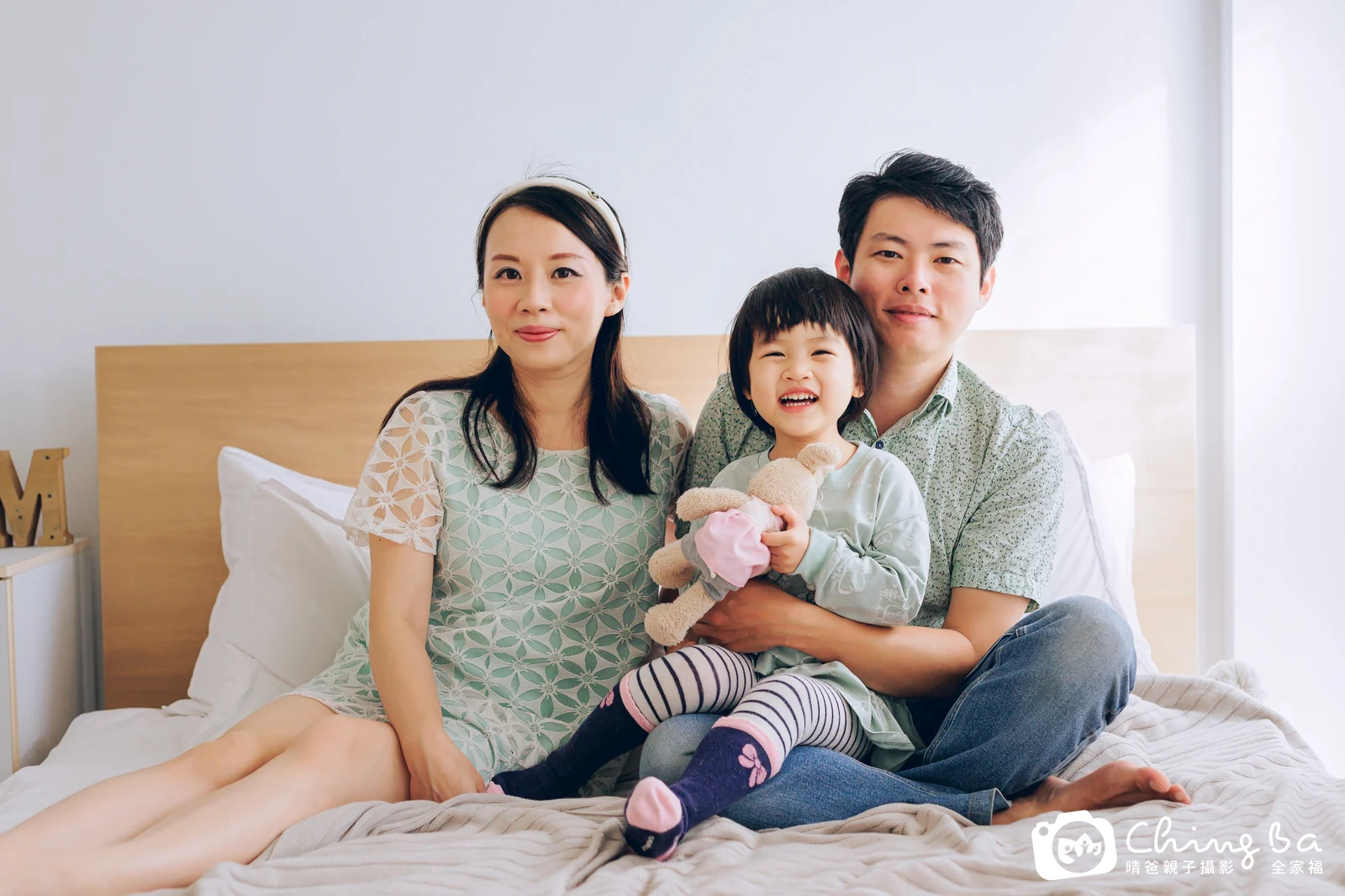 棚內親子寫真作品照｜2023 年春季｜晴爸親子攝影