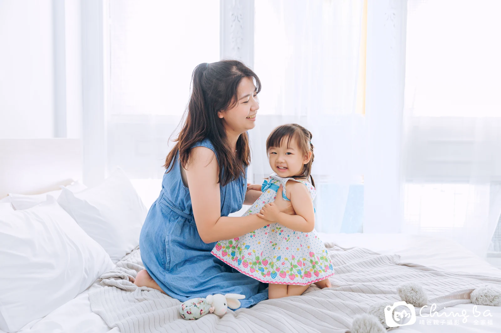 棚內親子寫真作品照｜2023 年夏季｜晴爸親子攝影