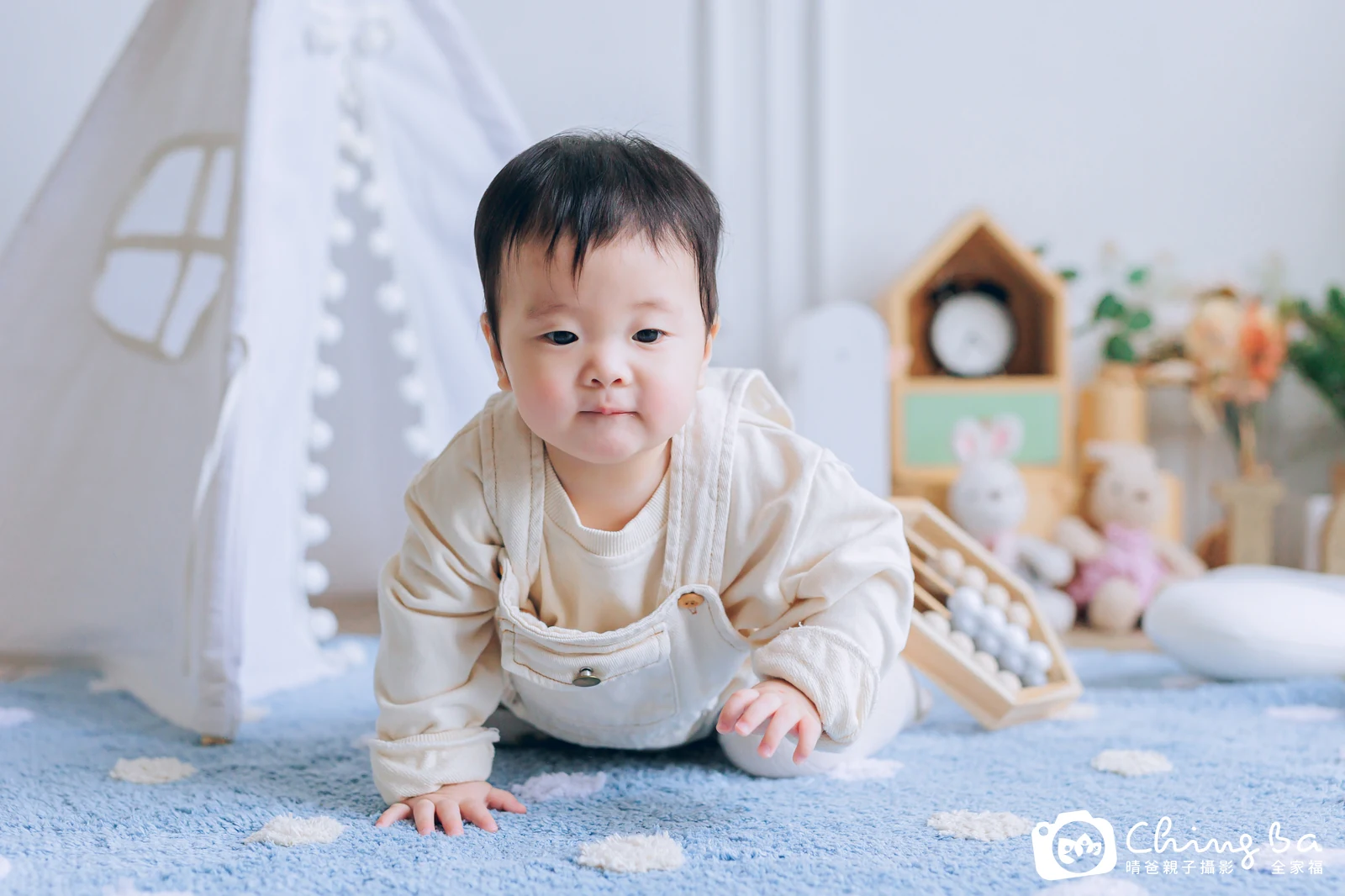 棚內親子寫真作品照｜2024 年冬季｜晴爸親子攝影