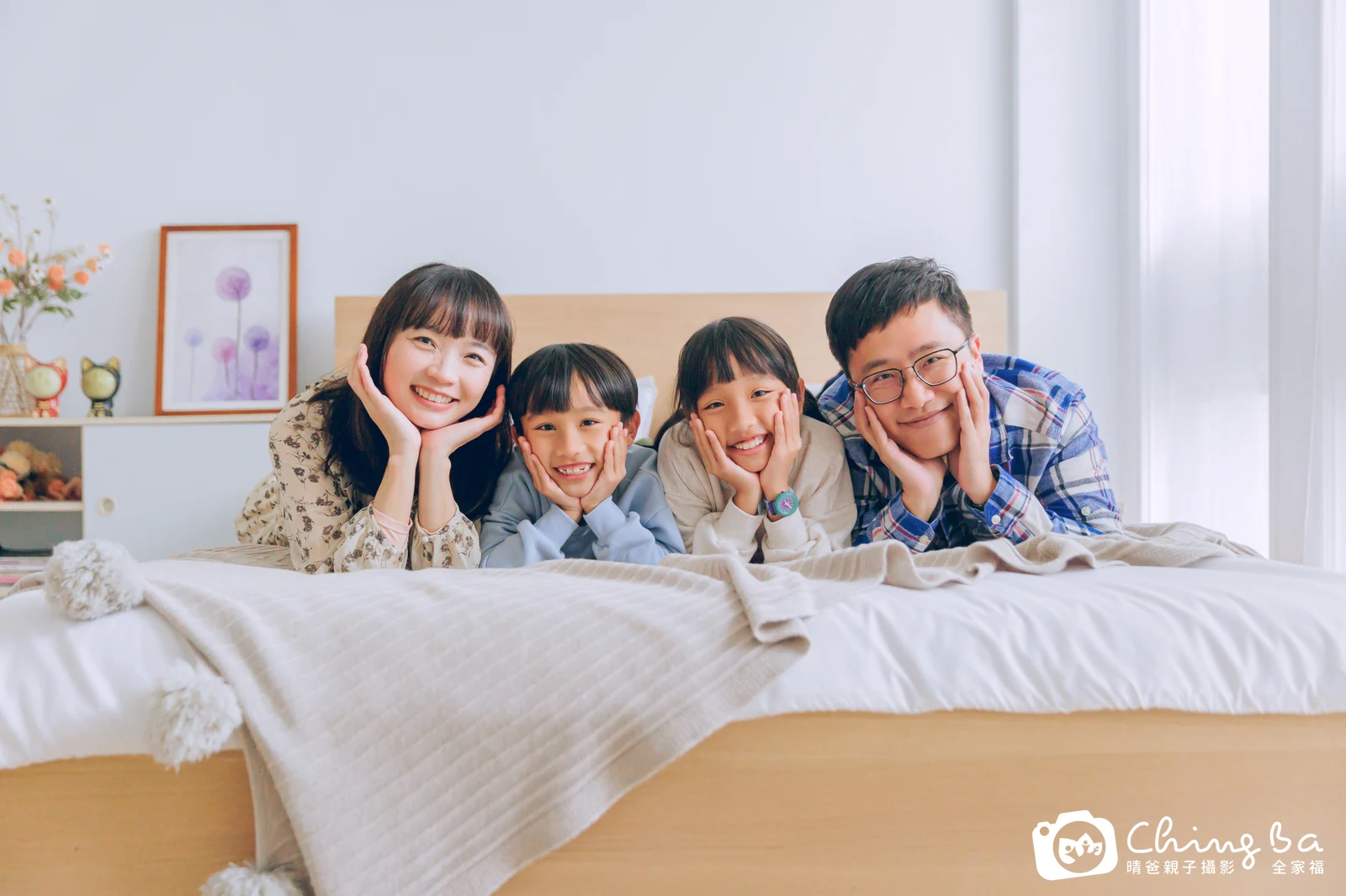 棚內親子寫真作品照|2025 年冬季|晴爸親子攝影