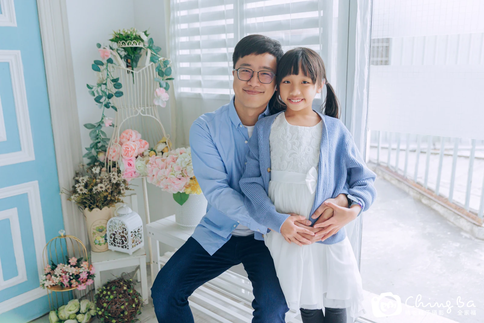 棚內親子寫真作品照｜2025 年冬季｜晴爸親子攝影