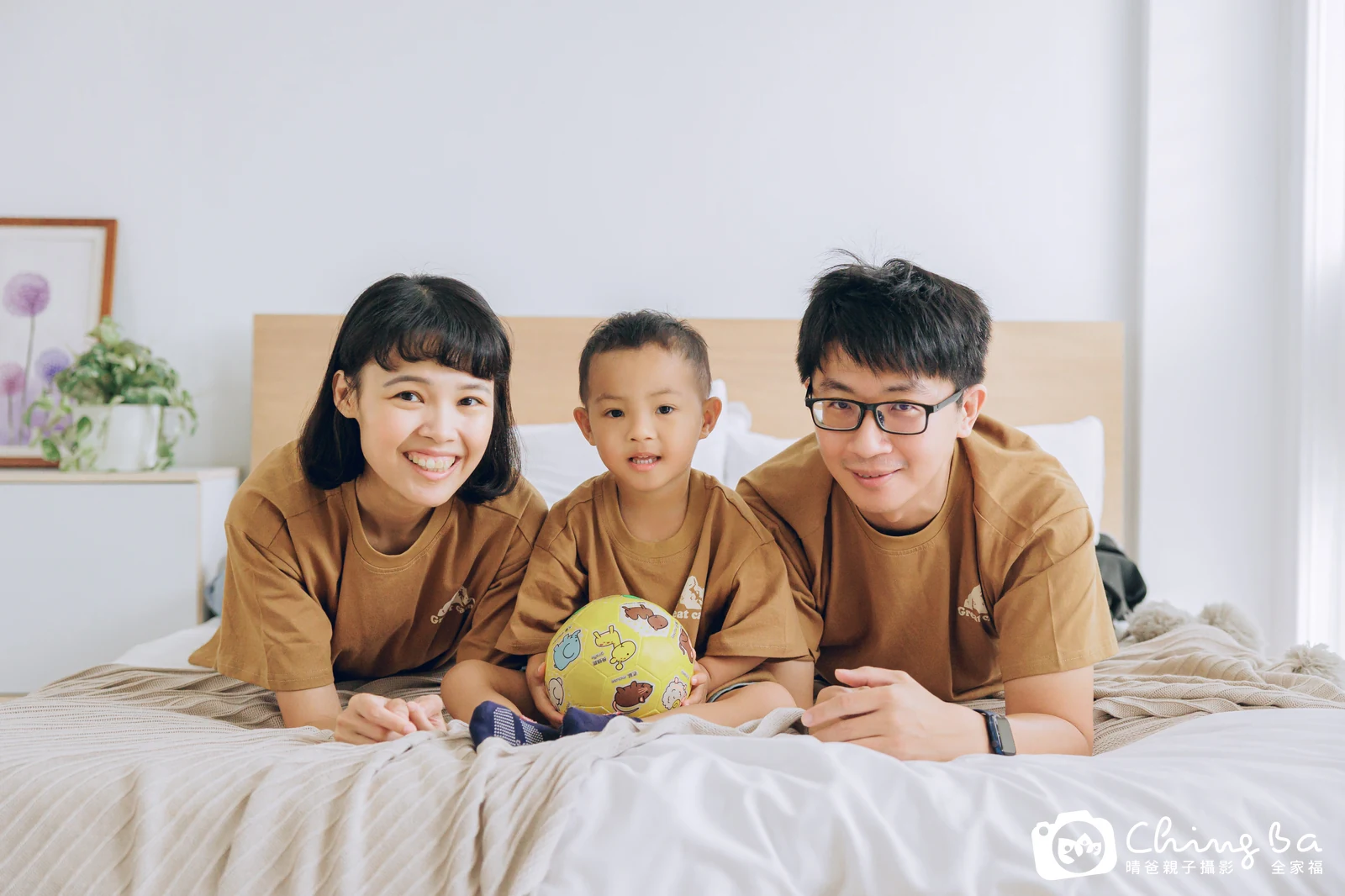 棚內親子寫真作品照|2026 年秋季|晴爸親子攝影