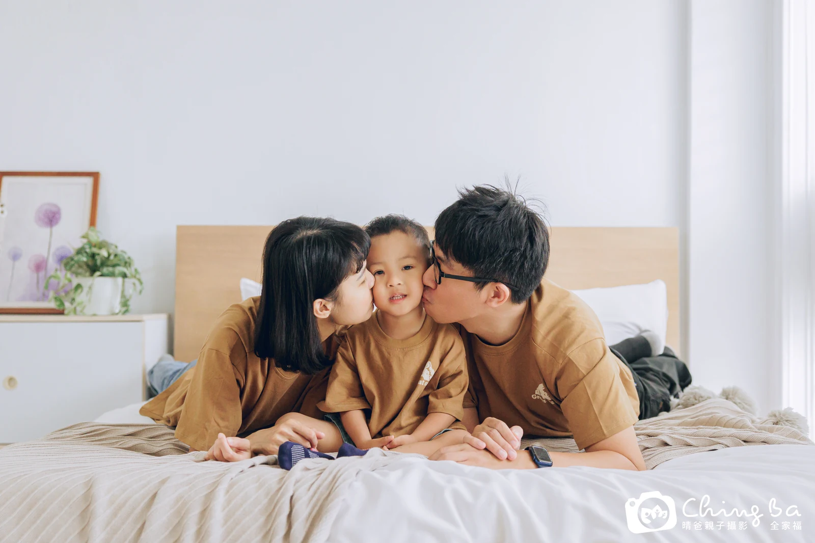 棚內親子寫真作品照|2026 年秋季|晴爸親子攝影