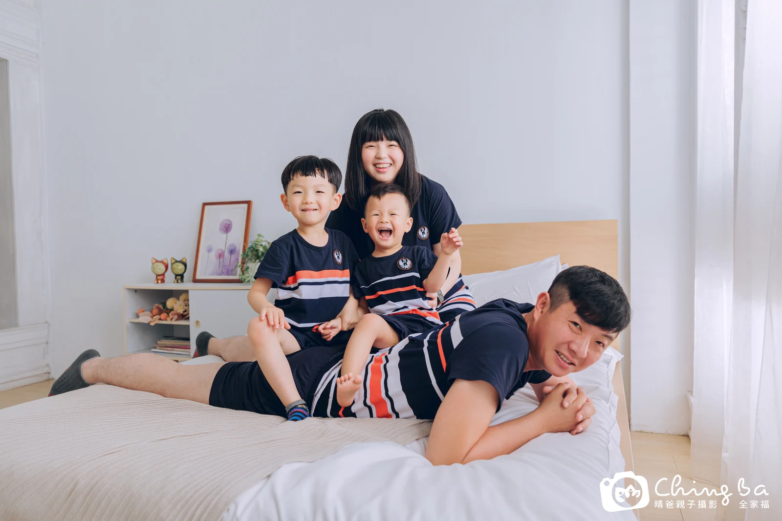 棚內親子寫真作品照|2025 年夏季|晴爸親子攝影