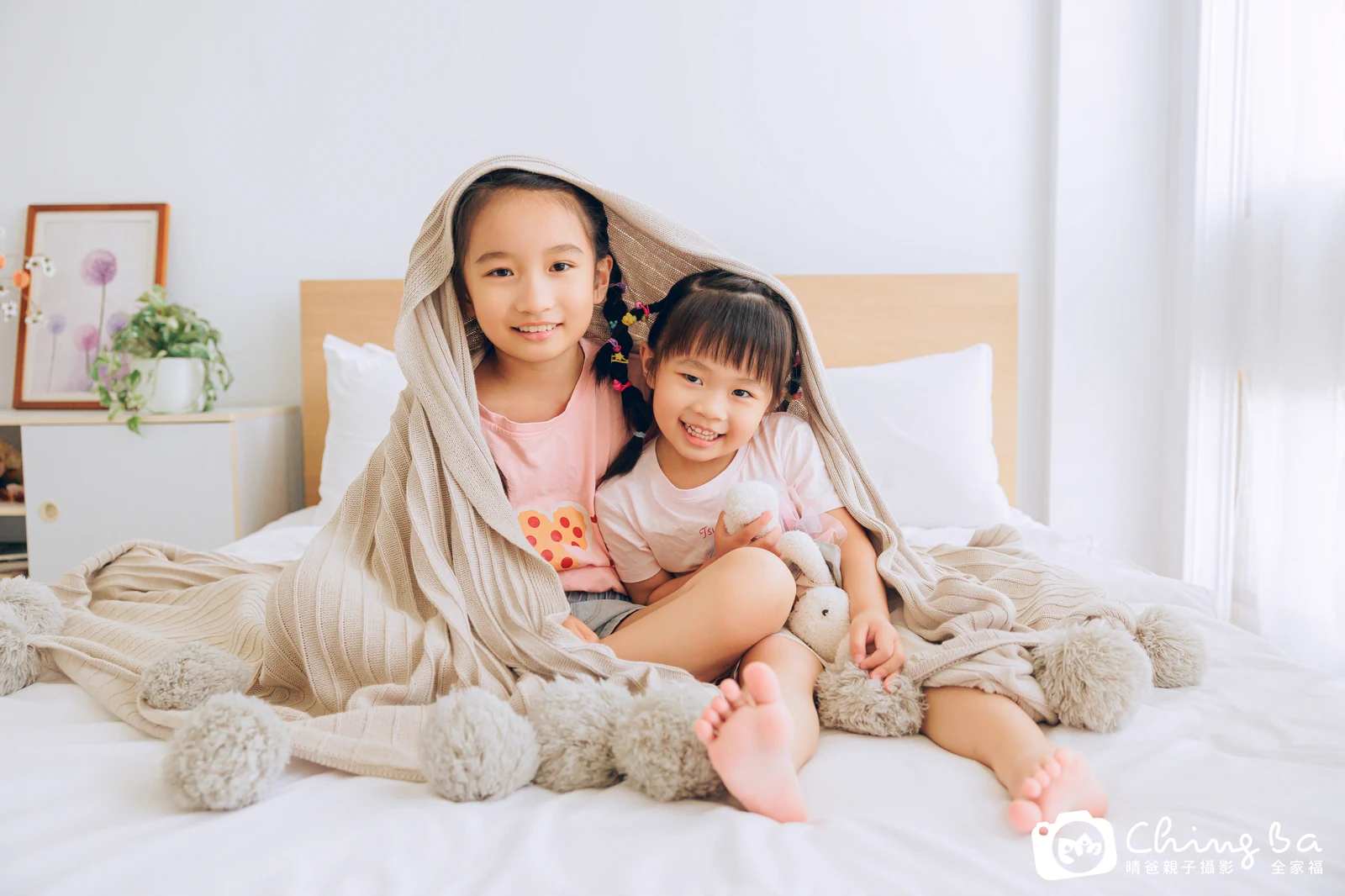 棚內親子寫真作品照｜2026 年秋季｜晴爸親子攝影