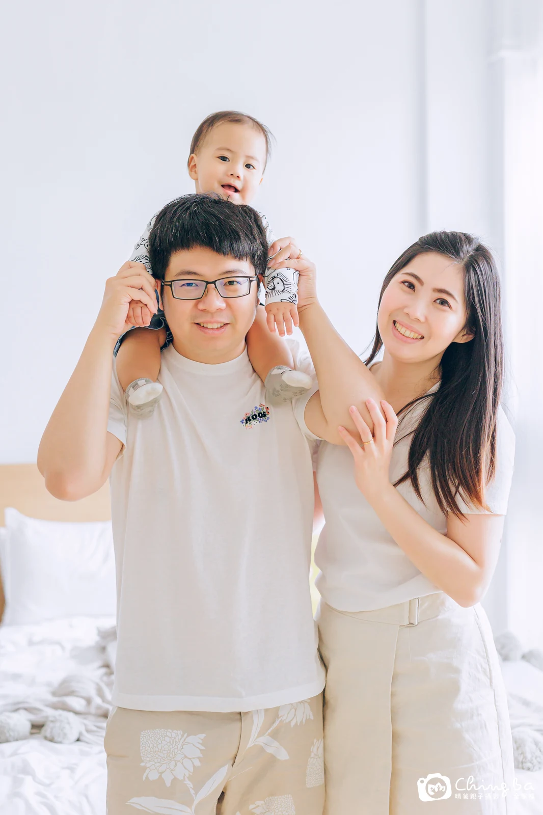 棚內親子寫真作品照｜2022 年冬季｜晴爸親子攝影