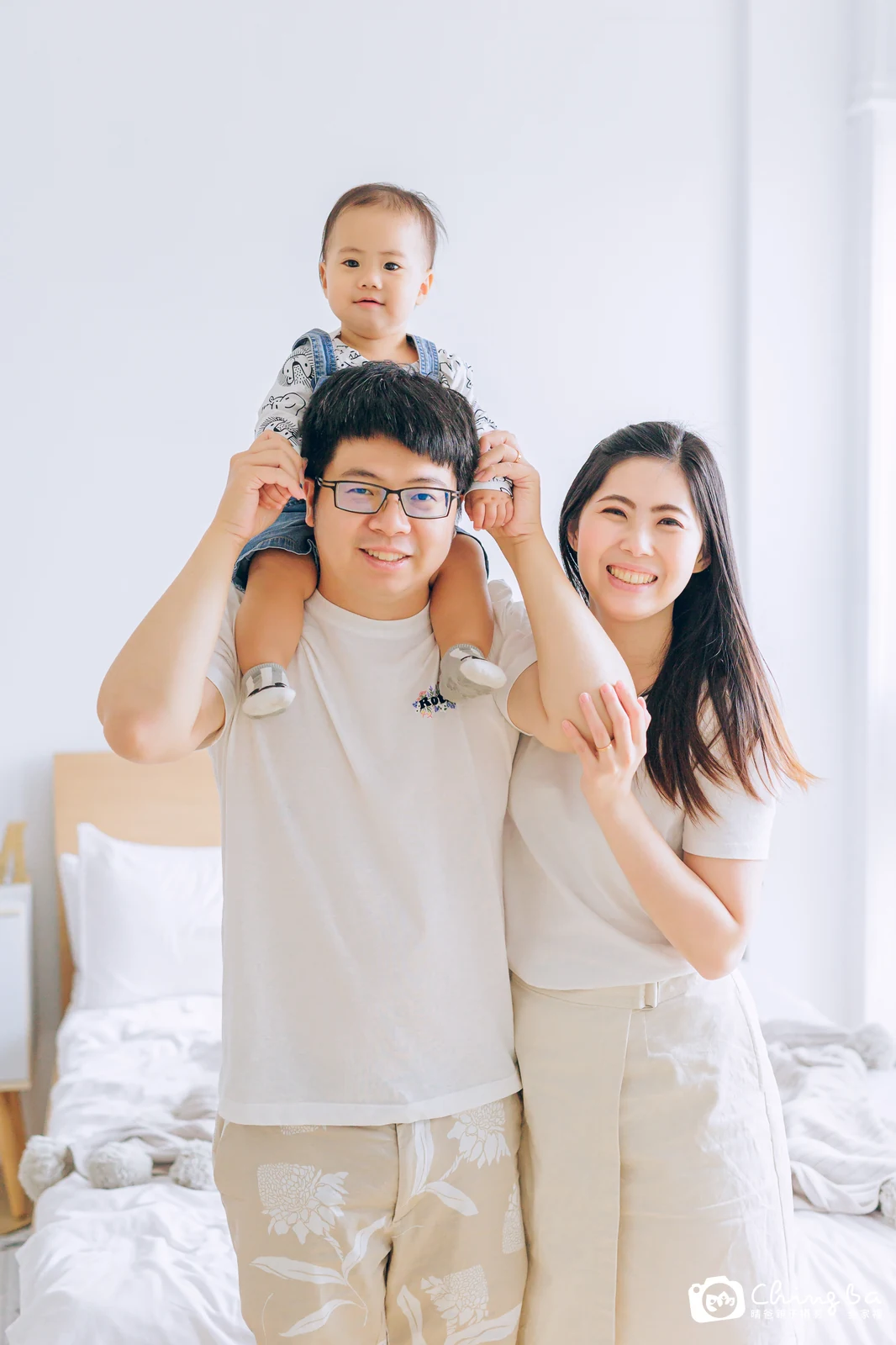 棚內親子寫真作品照｜2022 年冬季｜晴爸親子攝影