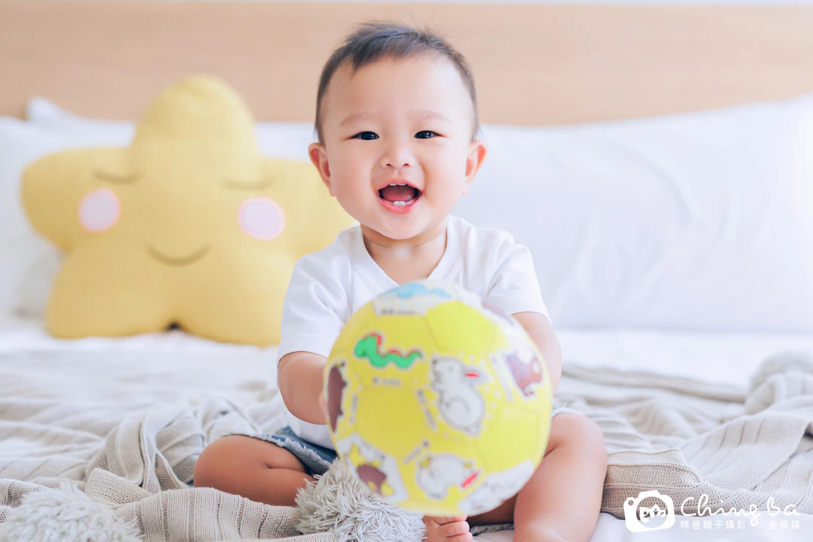 棚內親子寫真作品照|2025 年秋季|晴爸親子攝影