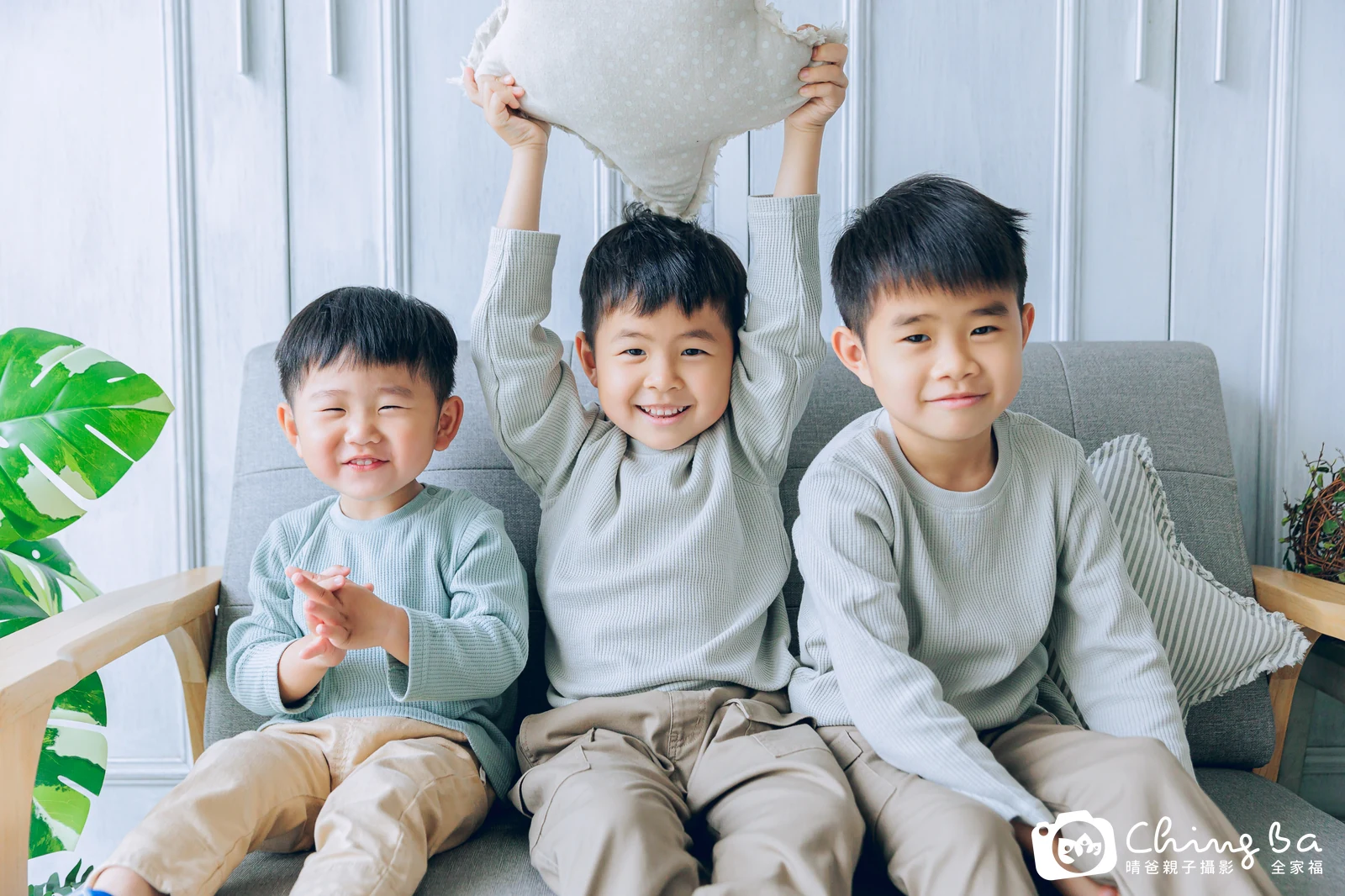棚內親子寫真作品照｜2023 年春季｜晴爸親子攝影