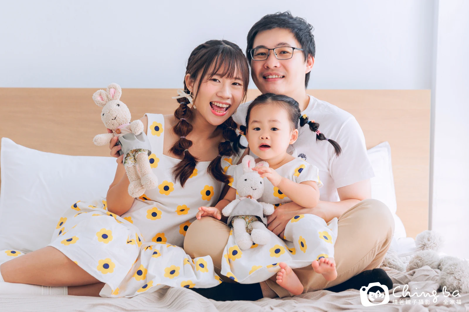棚內親子寫真作品照｜2025 年夏季｜晴爸親子攝影
