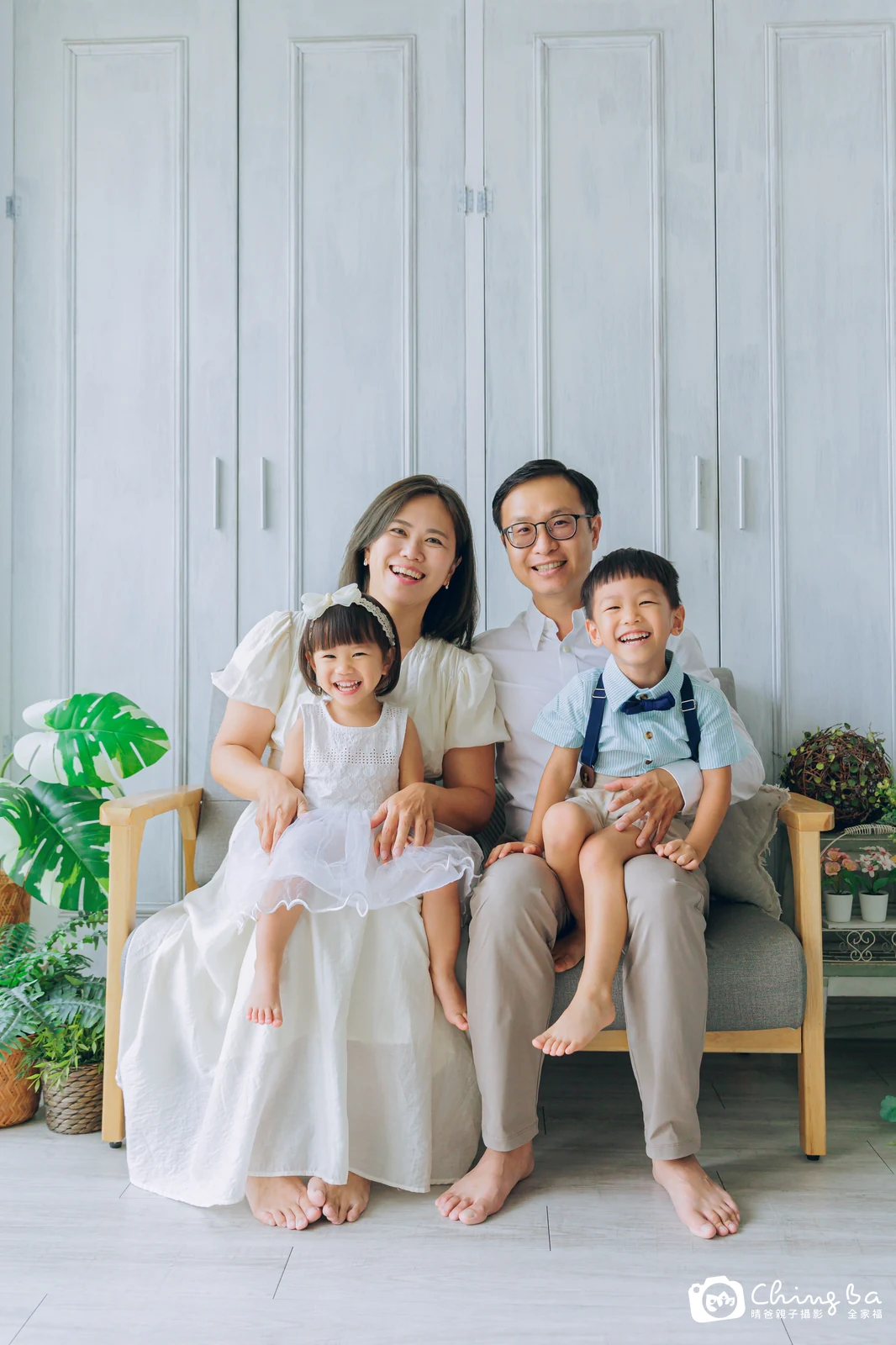 棚內親子寫真作品照｜2025 年夏季｜晴爸親子攝影