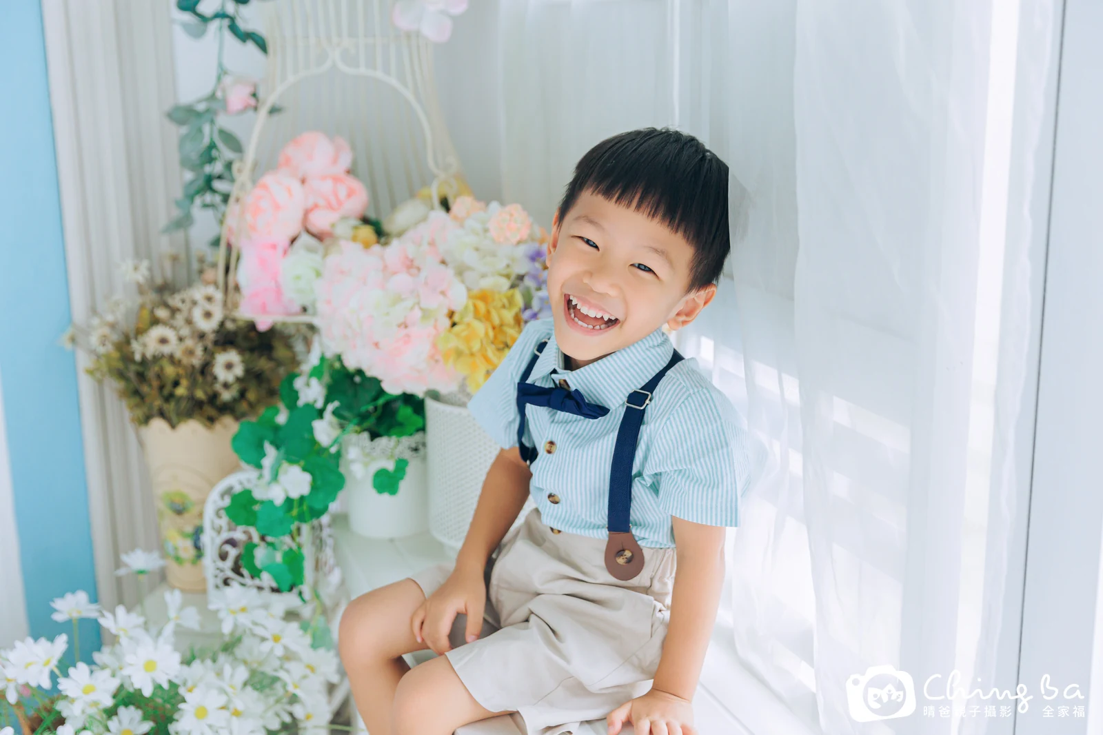 棚內親子寫真作品照｜2025 年夏季｜晴爸親子攝影