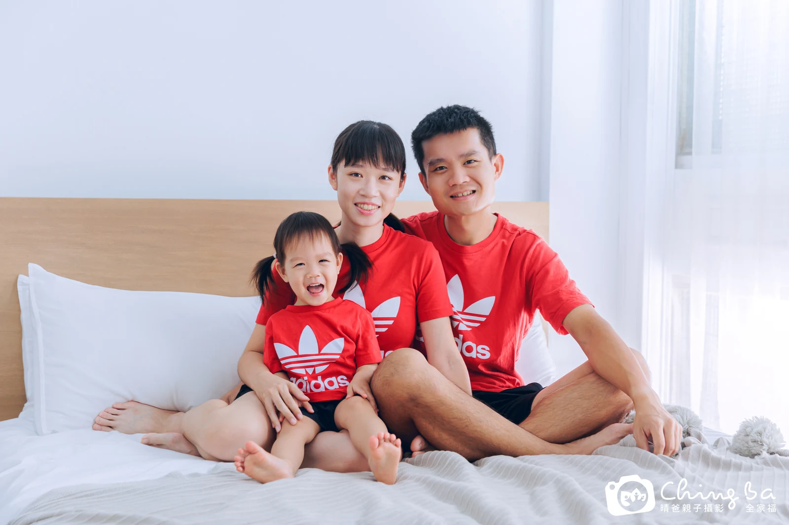 棚內親子寫真作品照|2025 年夏季|晴爸親子攝影