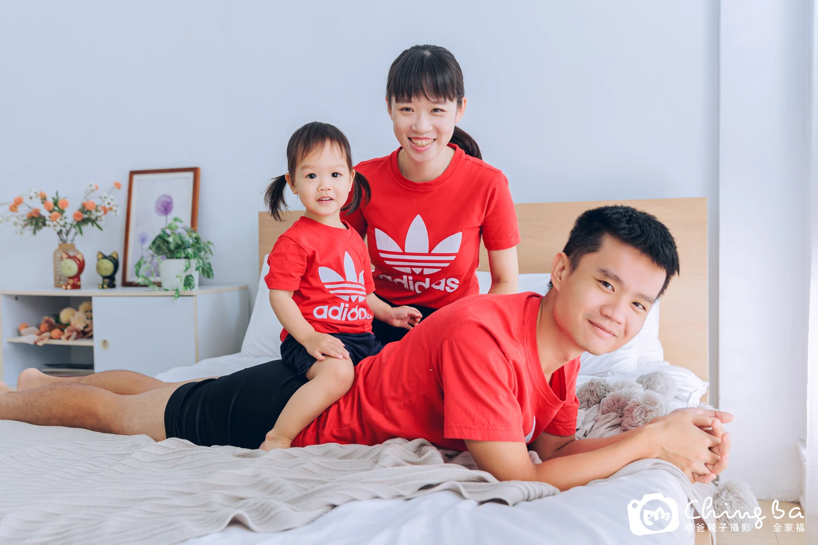 棚內親子寫真作品照|2025 年夏季|晴爸親子攝影