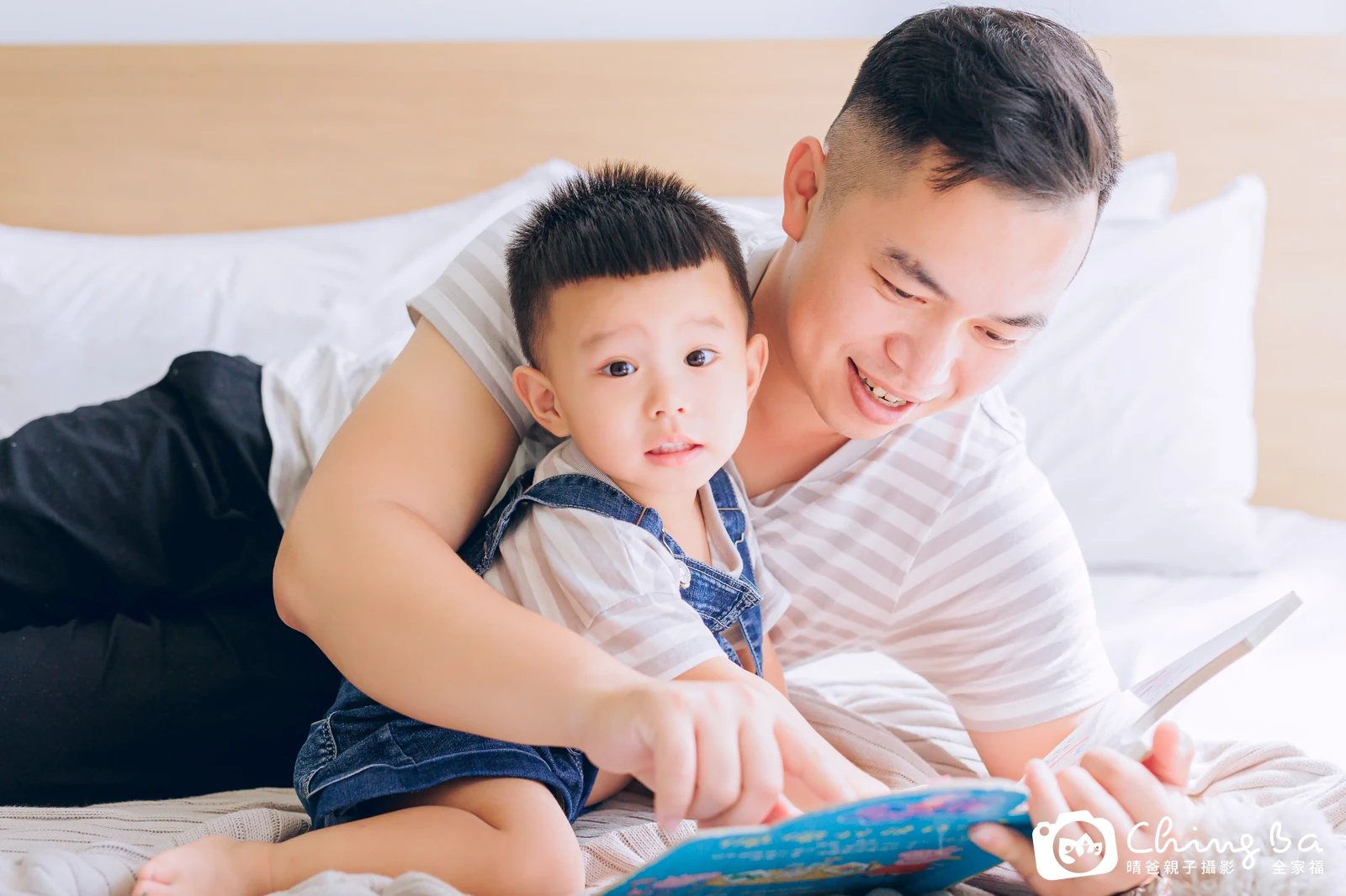 棚內親子寫真作品照｜2022 年冬季｜晴爸親子攝影